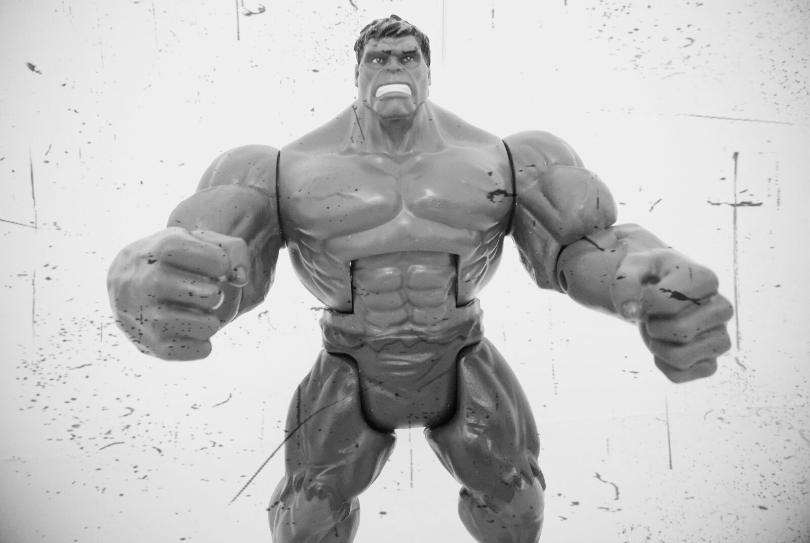 Samsung WB100/  WB101 sample photo. Comic, hulk photography