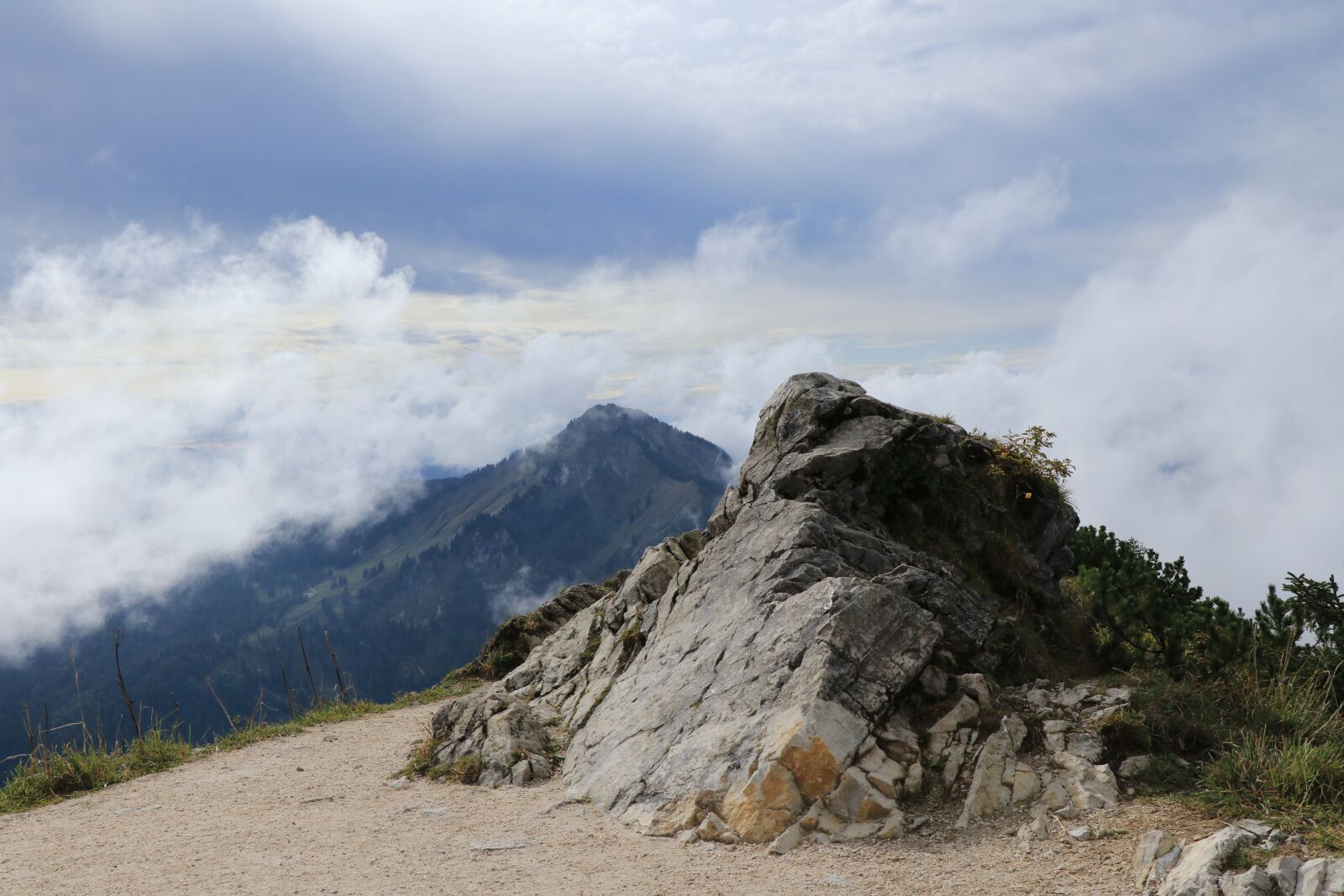 Canon EOS 80D sample photo. Mountains, mountain, rocks photography
