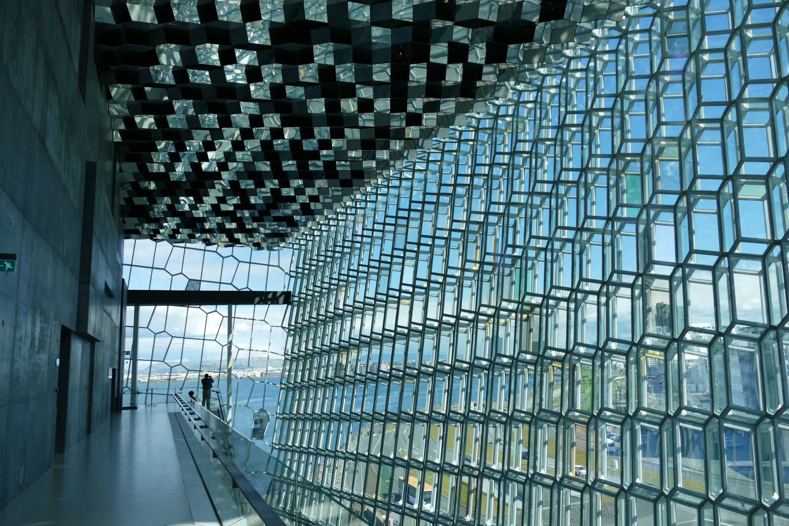 Panasonic Lumix DMC-FZ1000 sample photo. Reykjavik, harpa, hall photography
