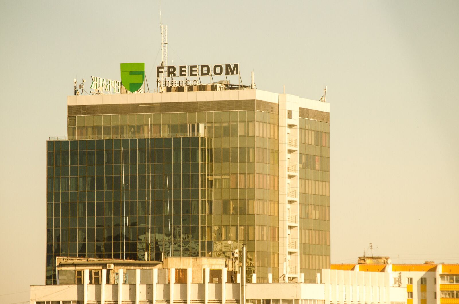 Nikon D5100 sample photo. City, kostanay, evening photography