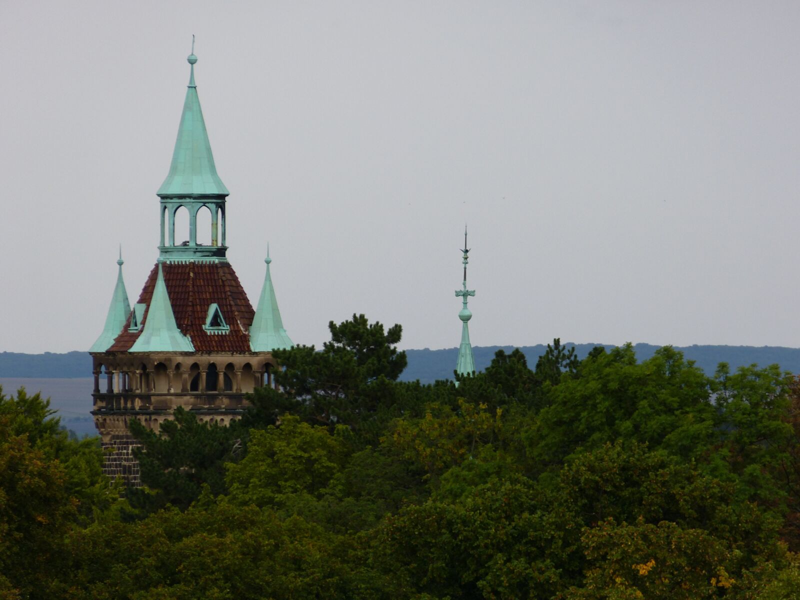Panasonic Lumix DMC-FZ150 sample photo. Quedlinburg, church, steeple photography