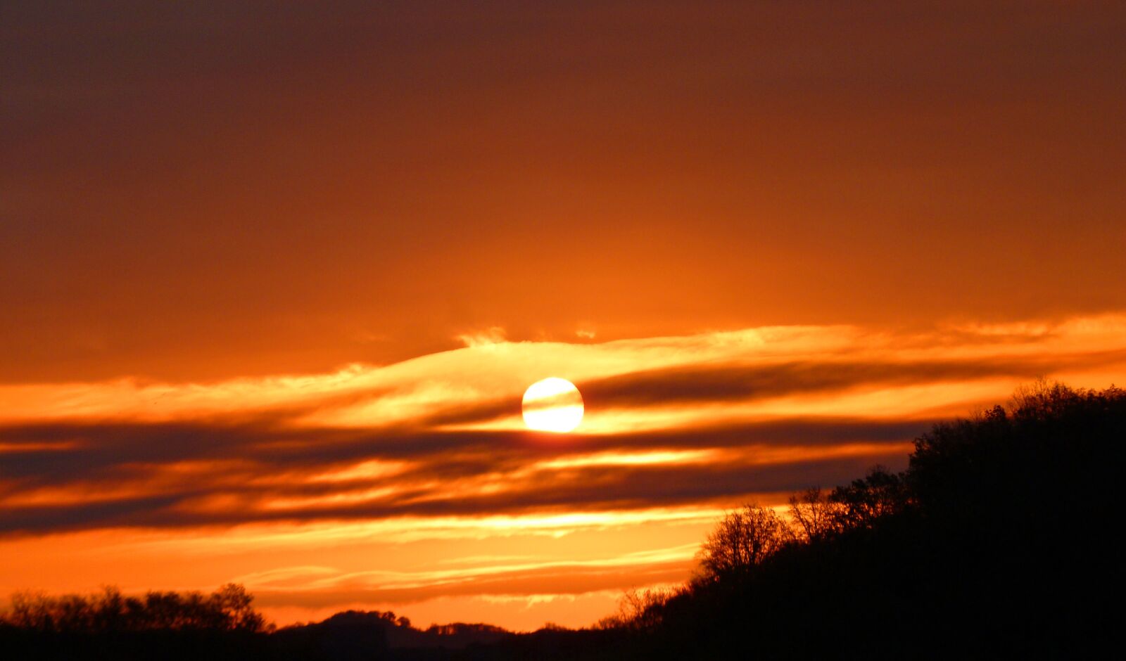 Panasonic Lumix DMC-FZ35 (Lumix DMC-FZ38) sample photo. Sunrise, dawn, sun rise photography