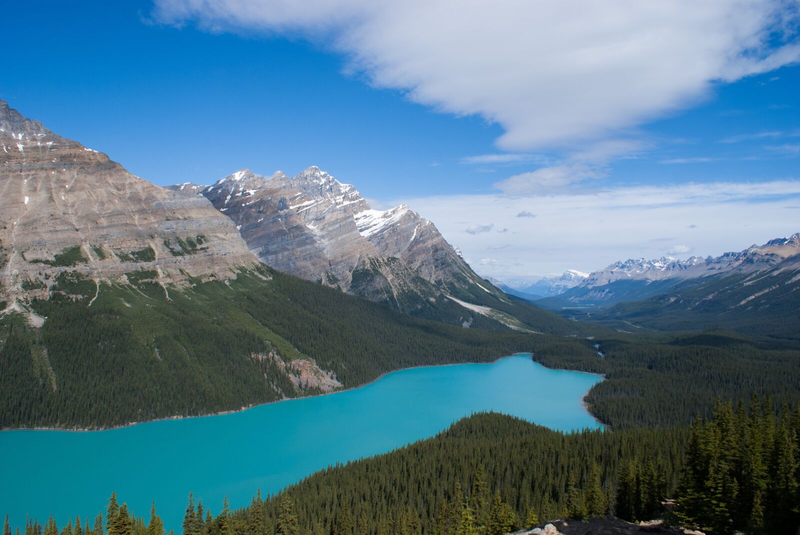 Sony Alpha DSLR-A100 sample photo. Peytolake, canada, lake photography
