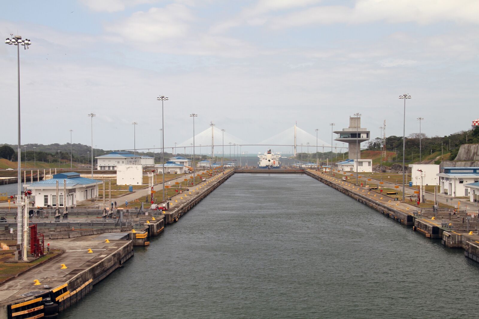 Canon EOS 7D sample photo. Panama canal, crossing, artificial photography
