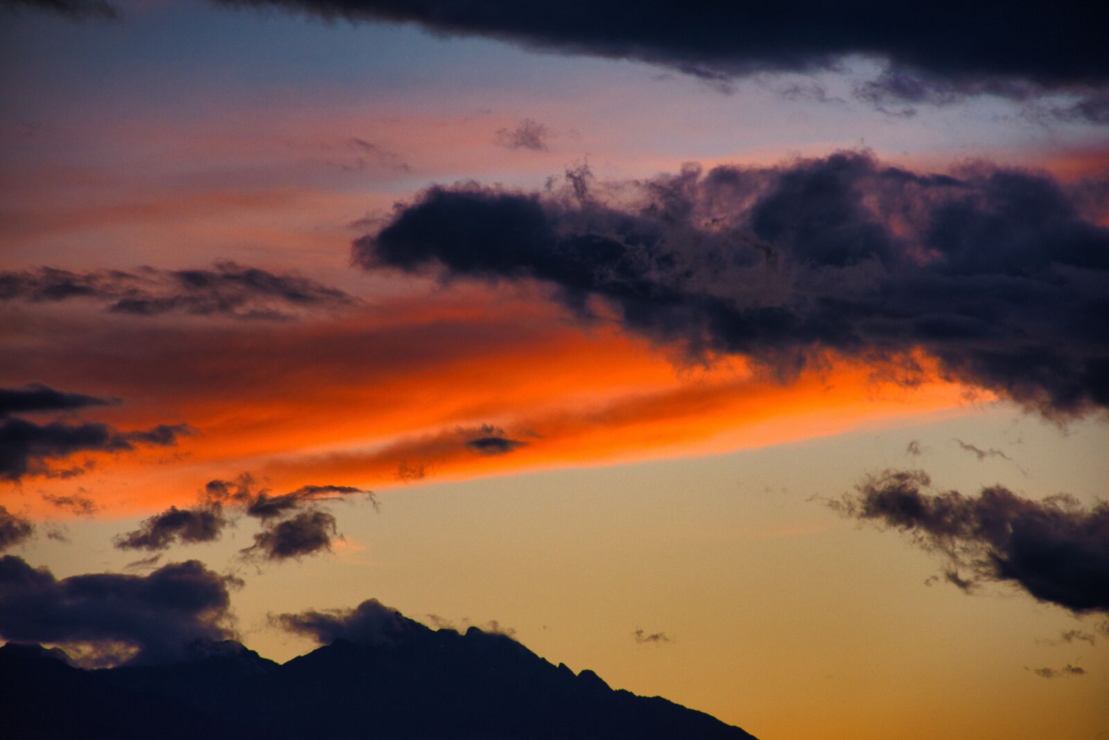 Nikon D5600 sample photo. Mountains, sunset, relax photography
