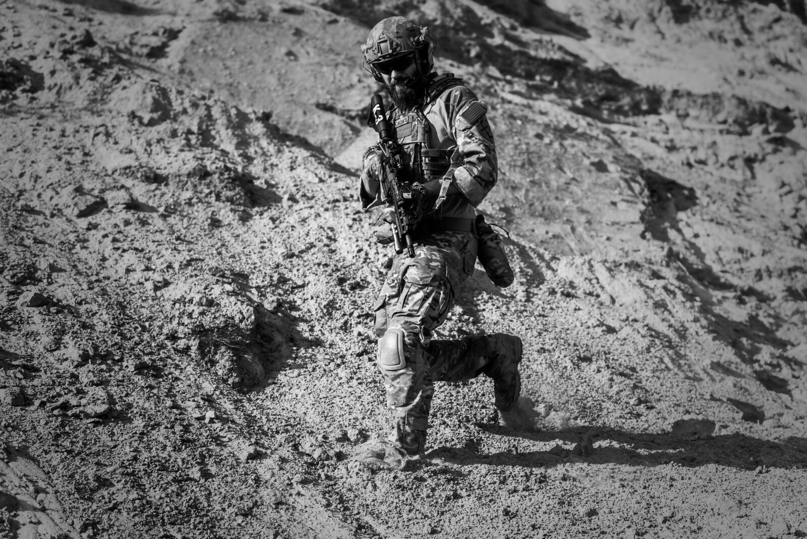 Nikon D600 sample photo. War, desert, guns photography
