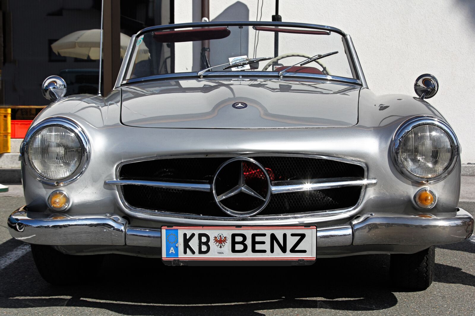 Canon EOS 60D + Canon EF 24-105mm F4L IS USM sample photo. Daimler, benz, mercedes photography