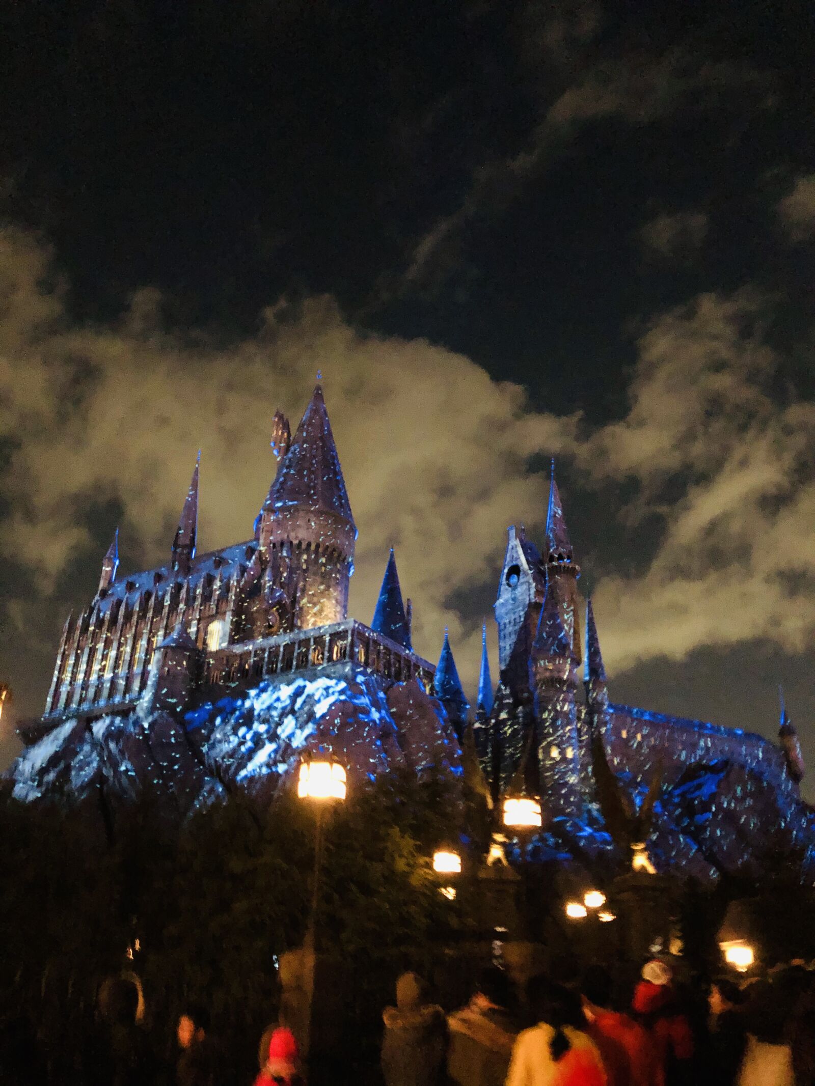 iPhone X back dual camera 4mm f/1.8 sample photo. Harry potter, castle, hogwarts photography