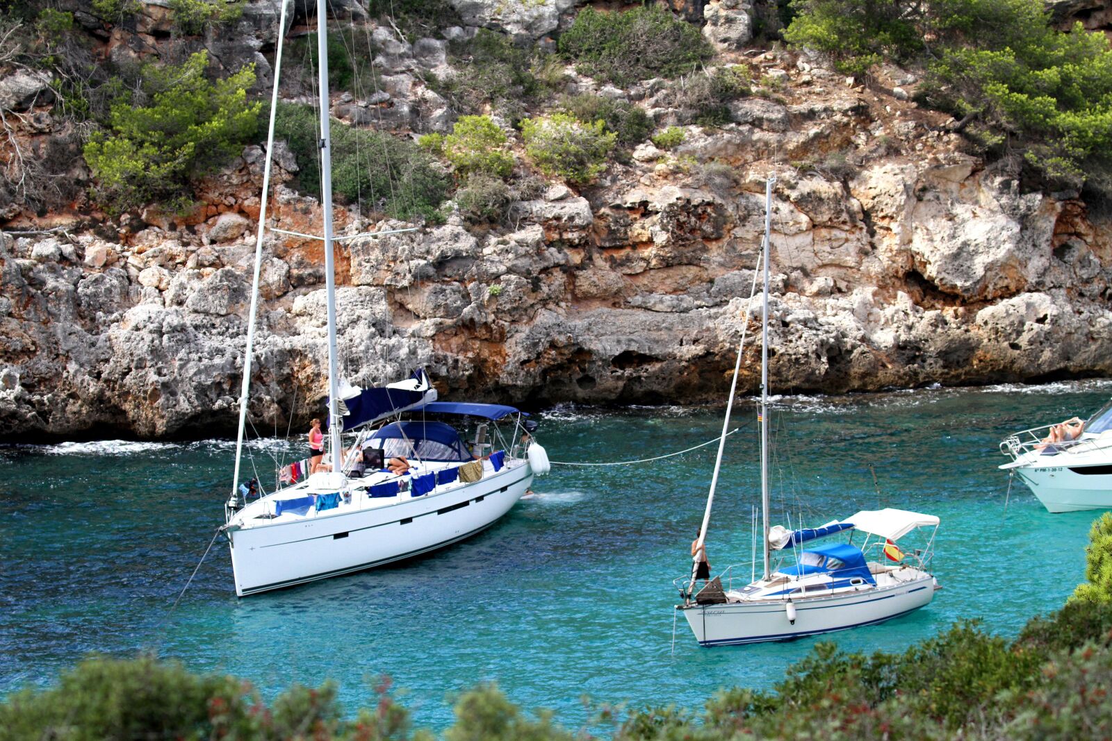 Canon EOS 7D + Canon EF 100-400mm F4.5-5.6L IS II USM sample photo. Mallorca spain, boats, yacht photography