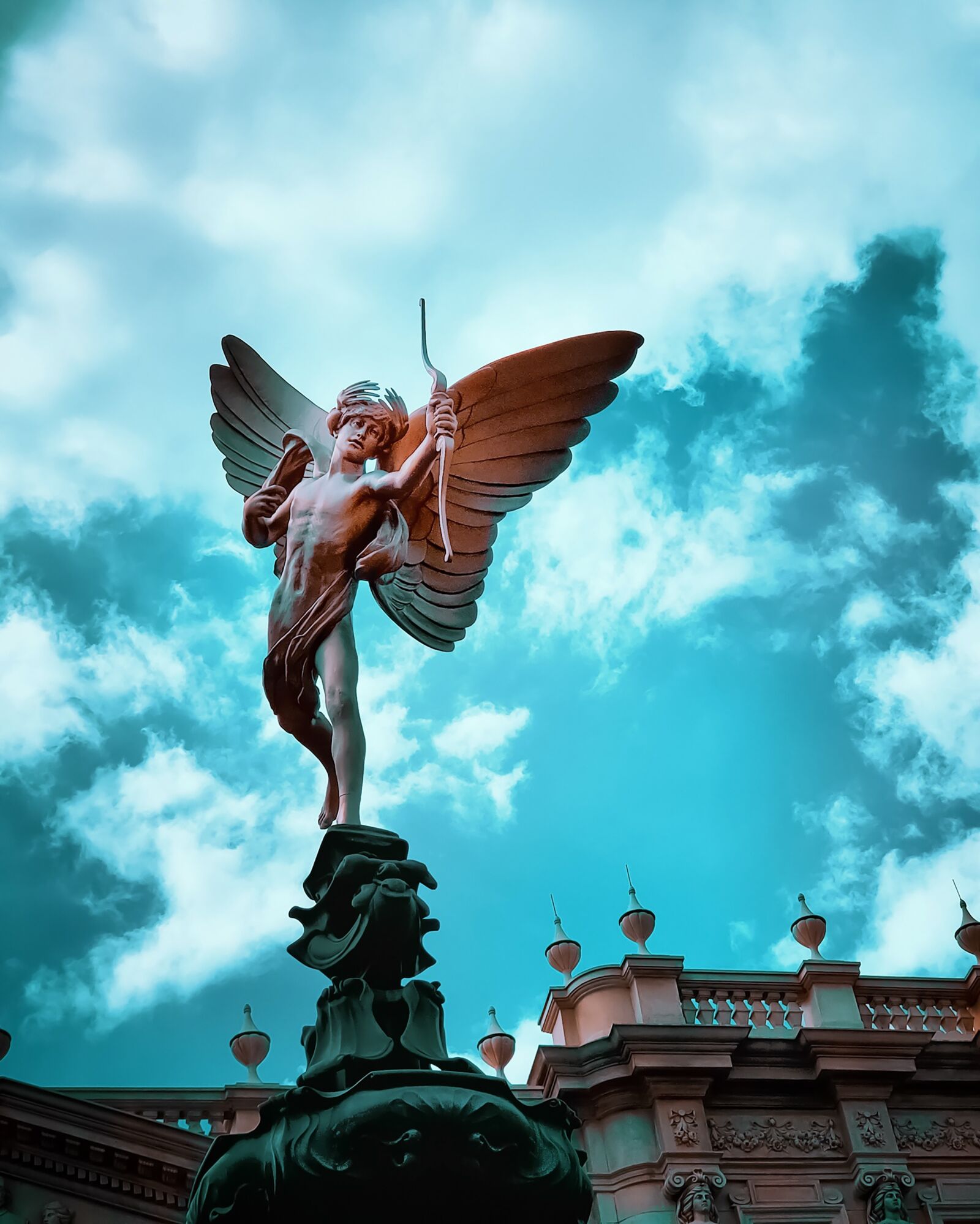 Samsung Galaxy S10+ sample photo. Statue, angel, sculpture photography