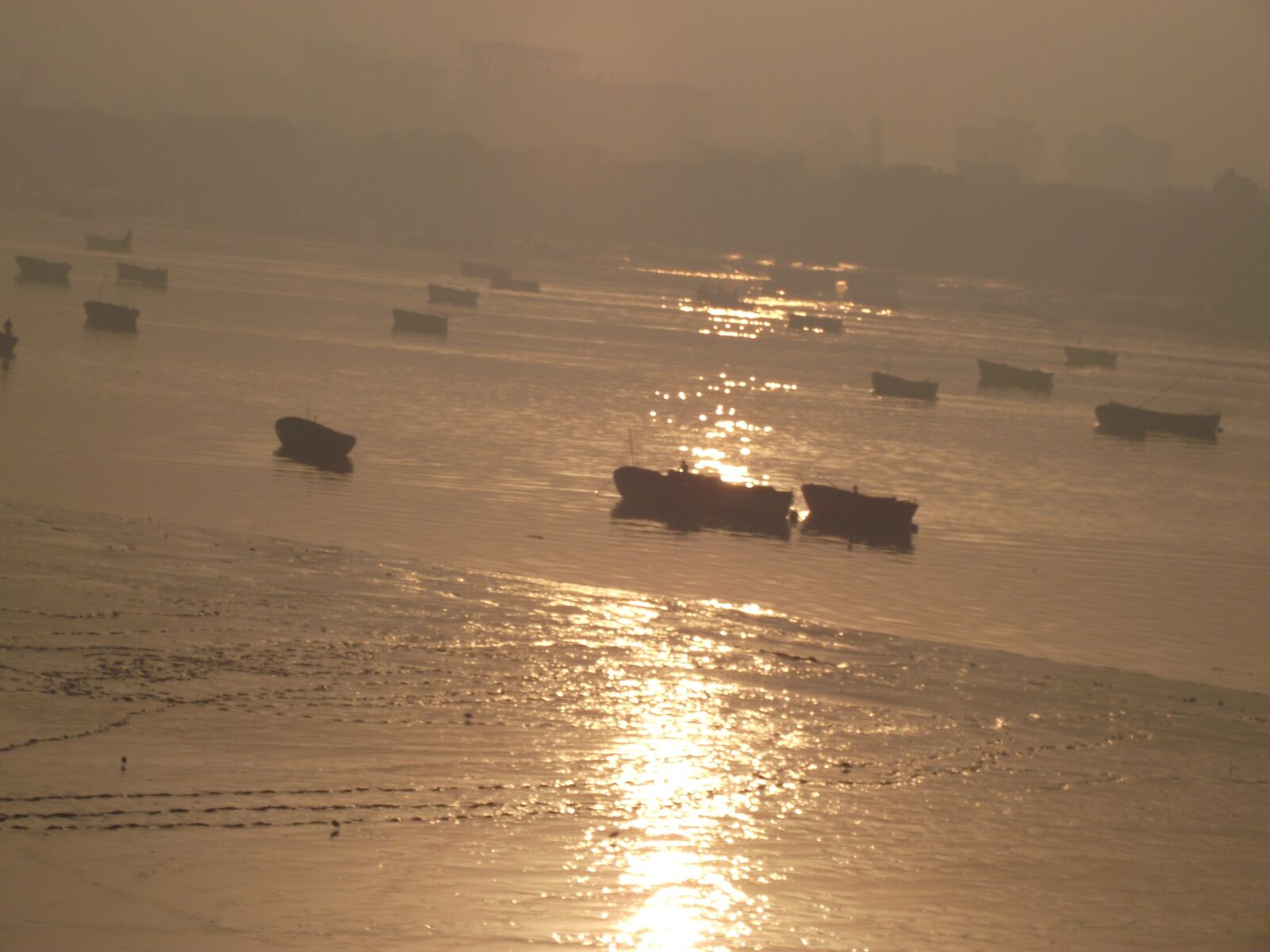FujiFilm FinePix S1800 (FinePix S1880) sample photo. Ocean, sunrise, water photography