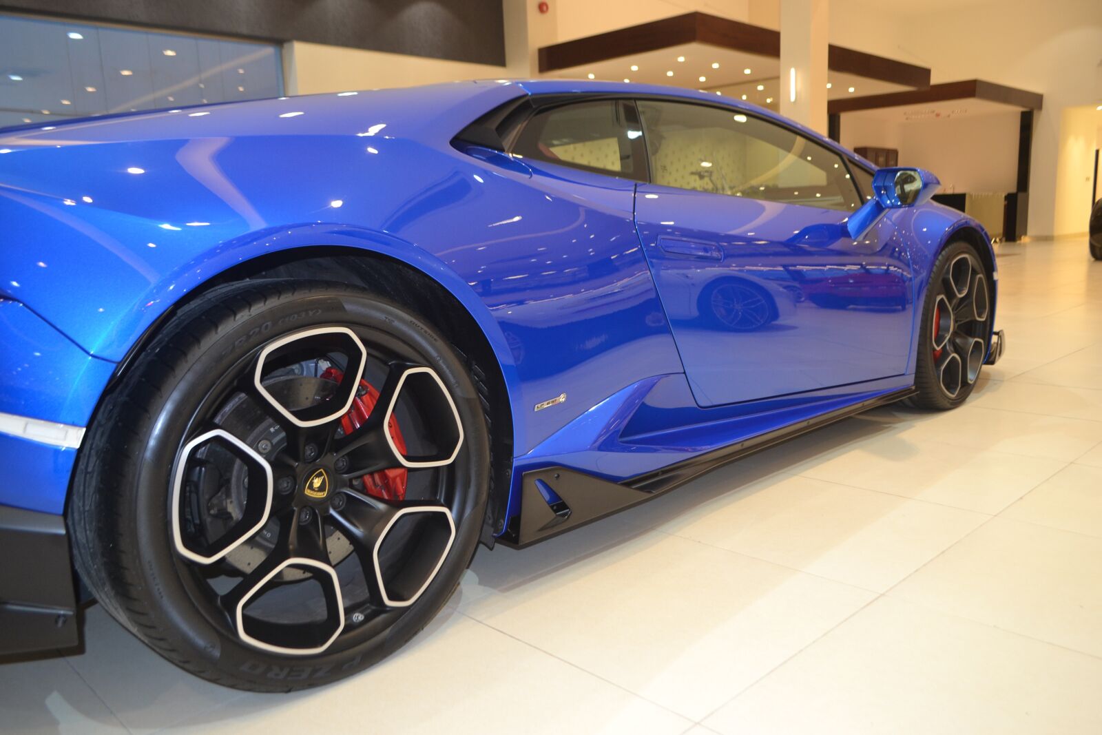 Nikon D3100 sample photo. Lamborghini, huracan, supercar photography