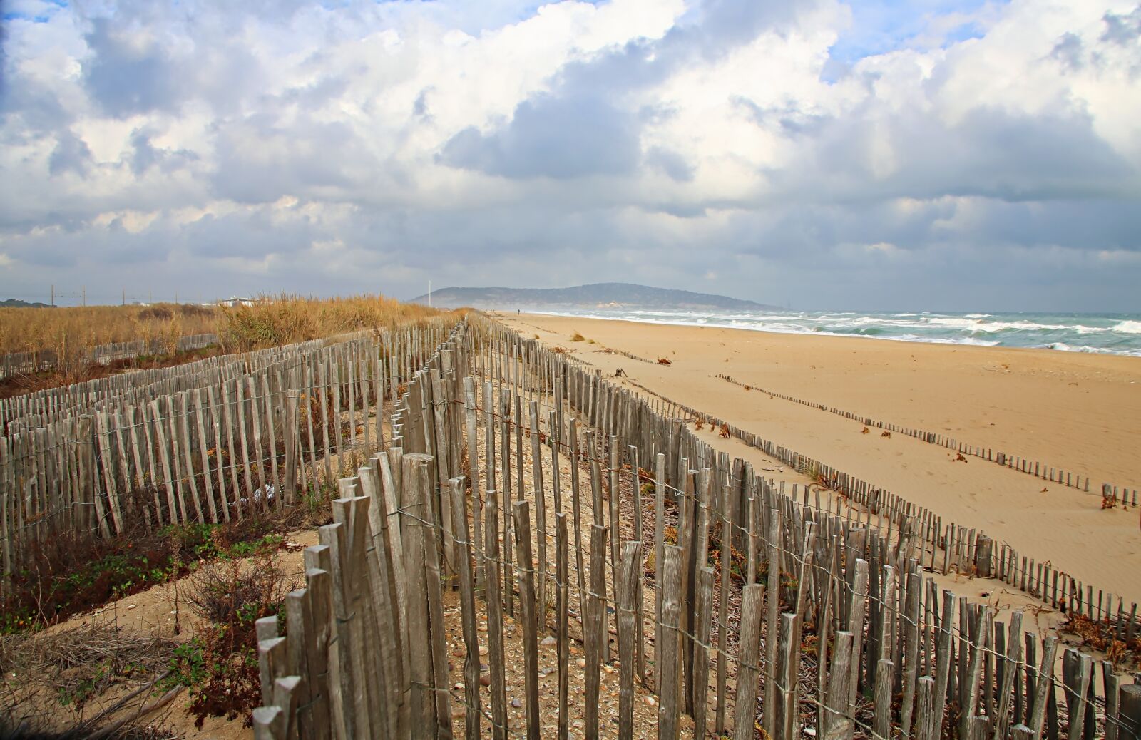 Canon EOS 5D Mark III sample photo. Beach, sand, closing photography