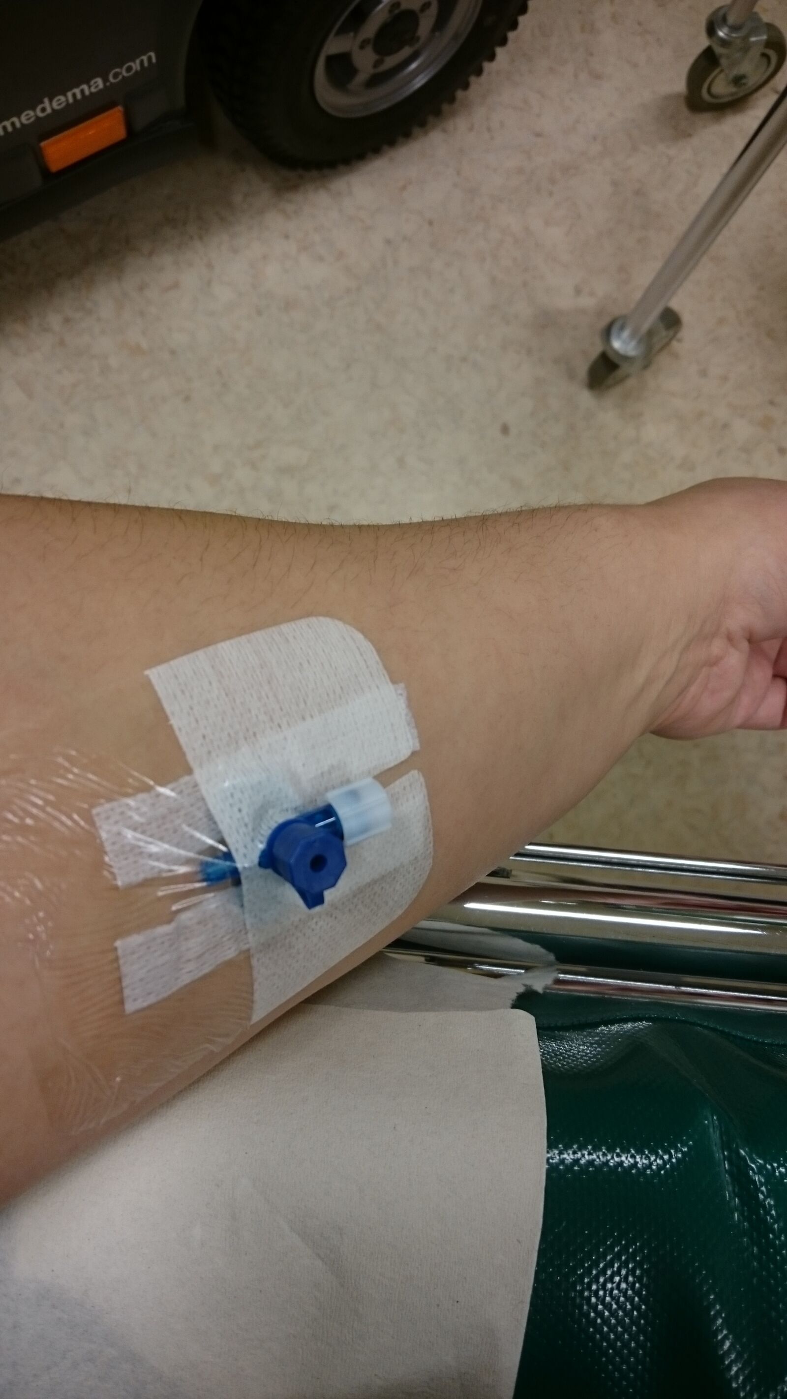 Sony Xperia Z3 sample photo. Arm, blood, test, emergency photography