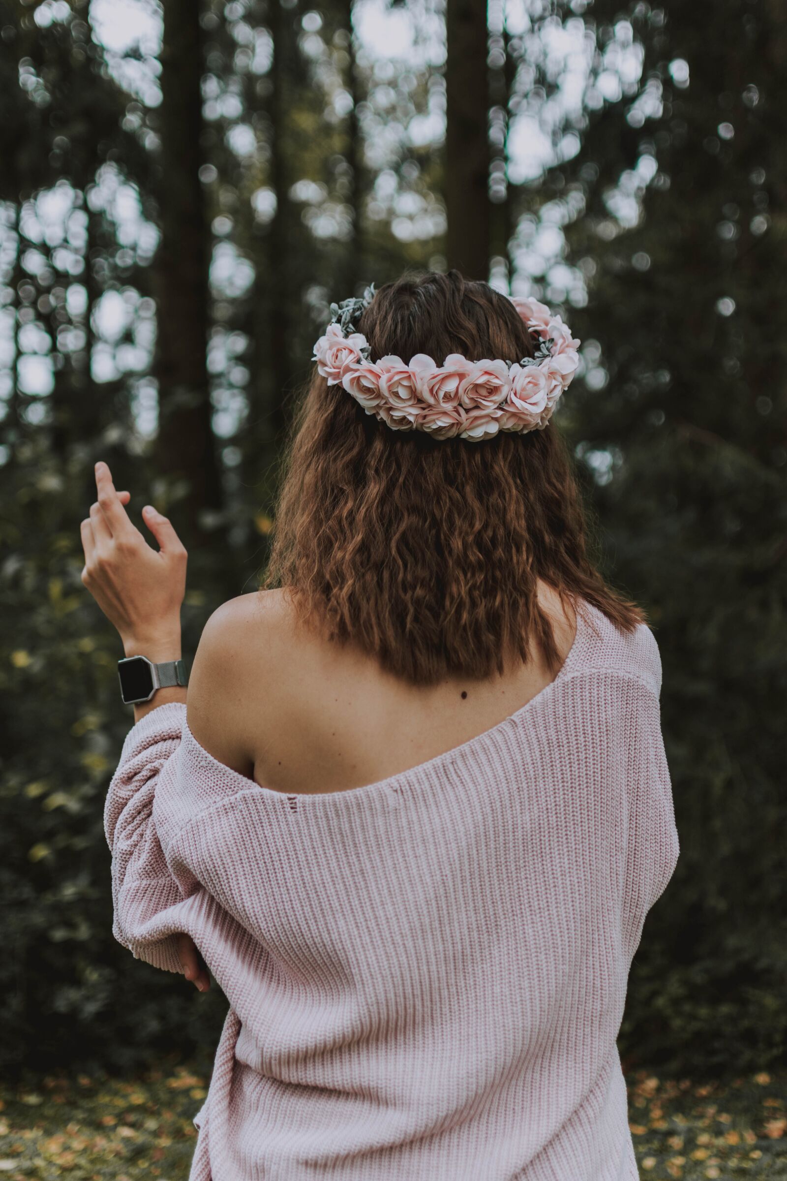 Nikon D5200 sample photo. Portrait, floral wreath, mystical photography