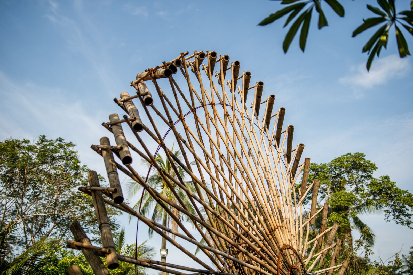 Canon EOS 750D (EOS Rebel T6i / EOS Kiss X8i) sample photo. Bamboo, water wheel, natural photography