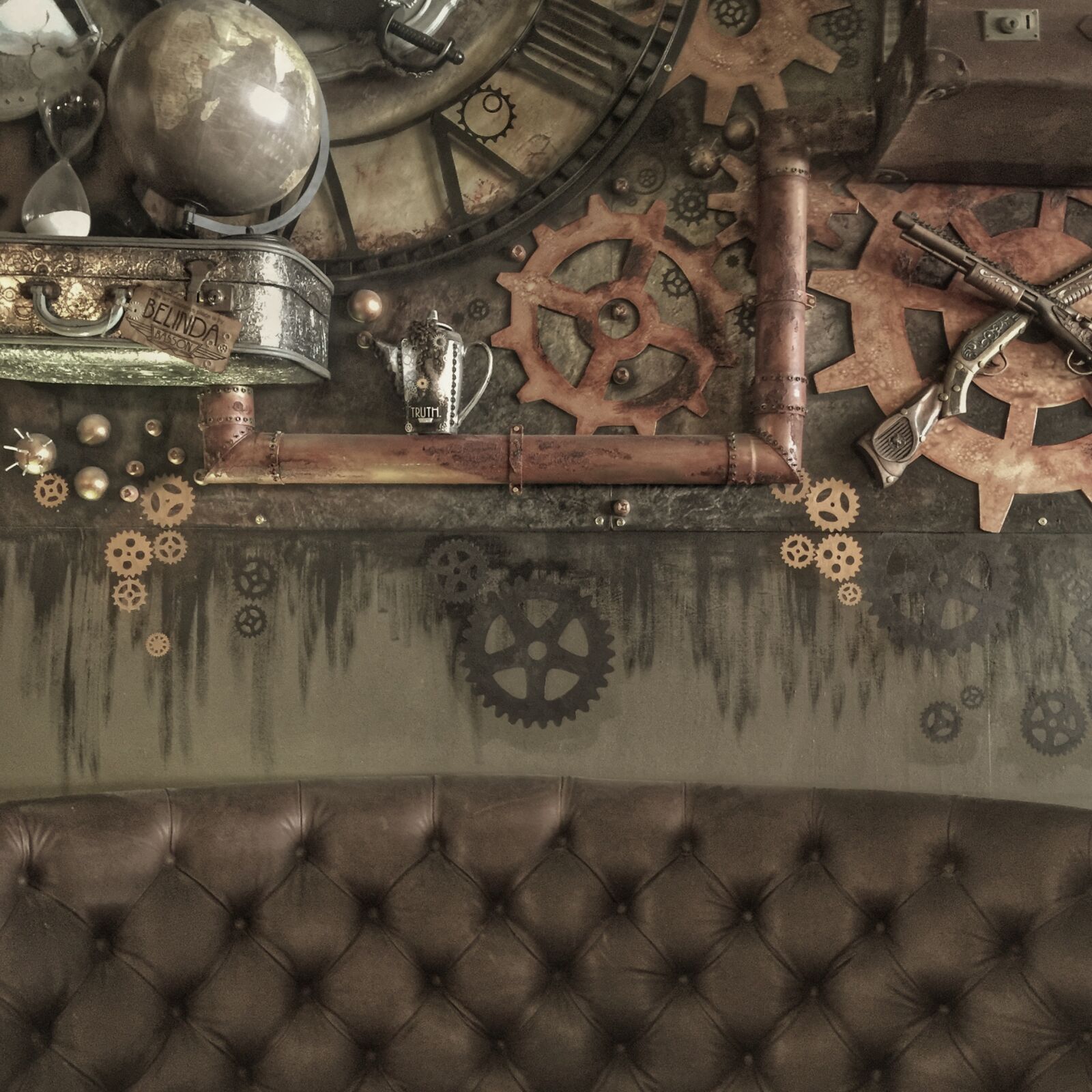 iPhone 6 Plus back camera 4.15mm f/2.2 sample photo. Steampunk, interior, design photography