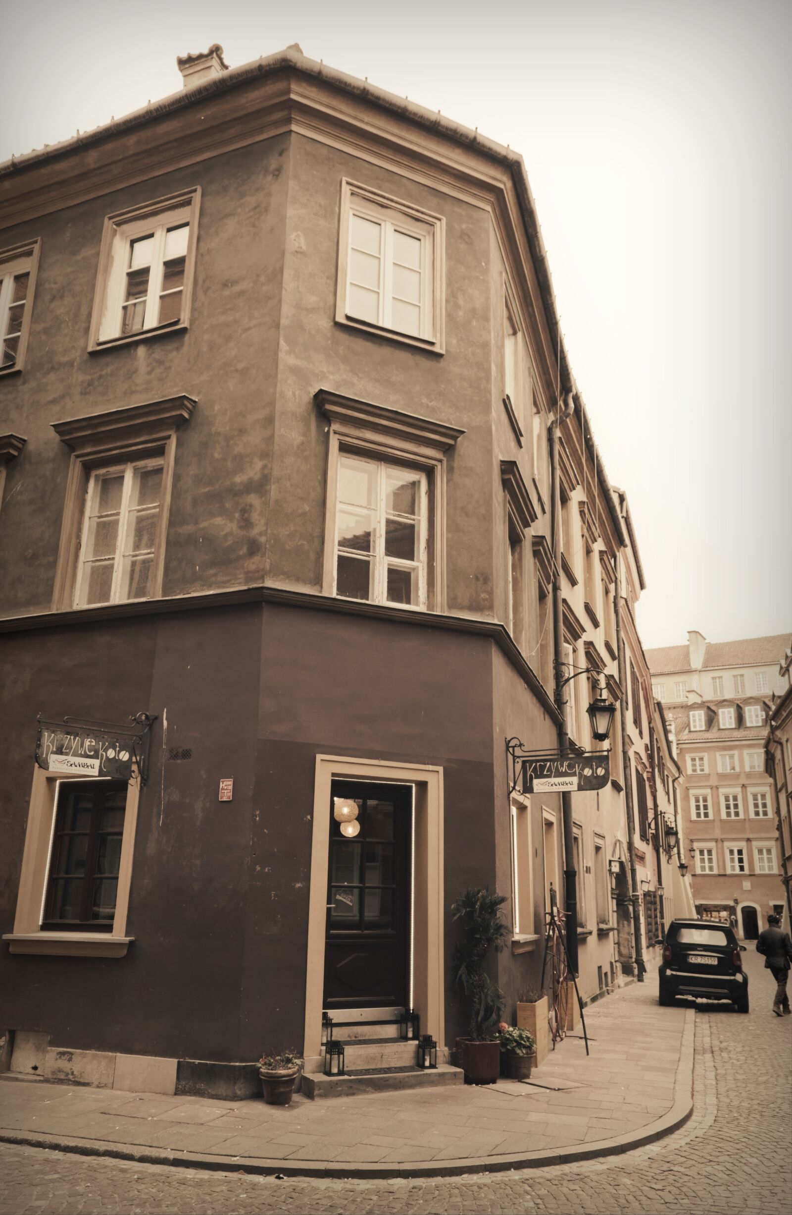 Nikon D3100 sample photo. Building, corner, old photography