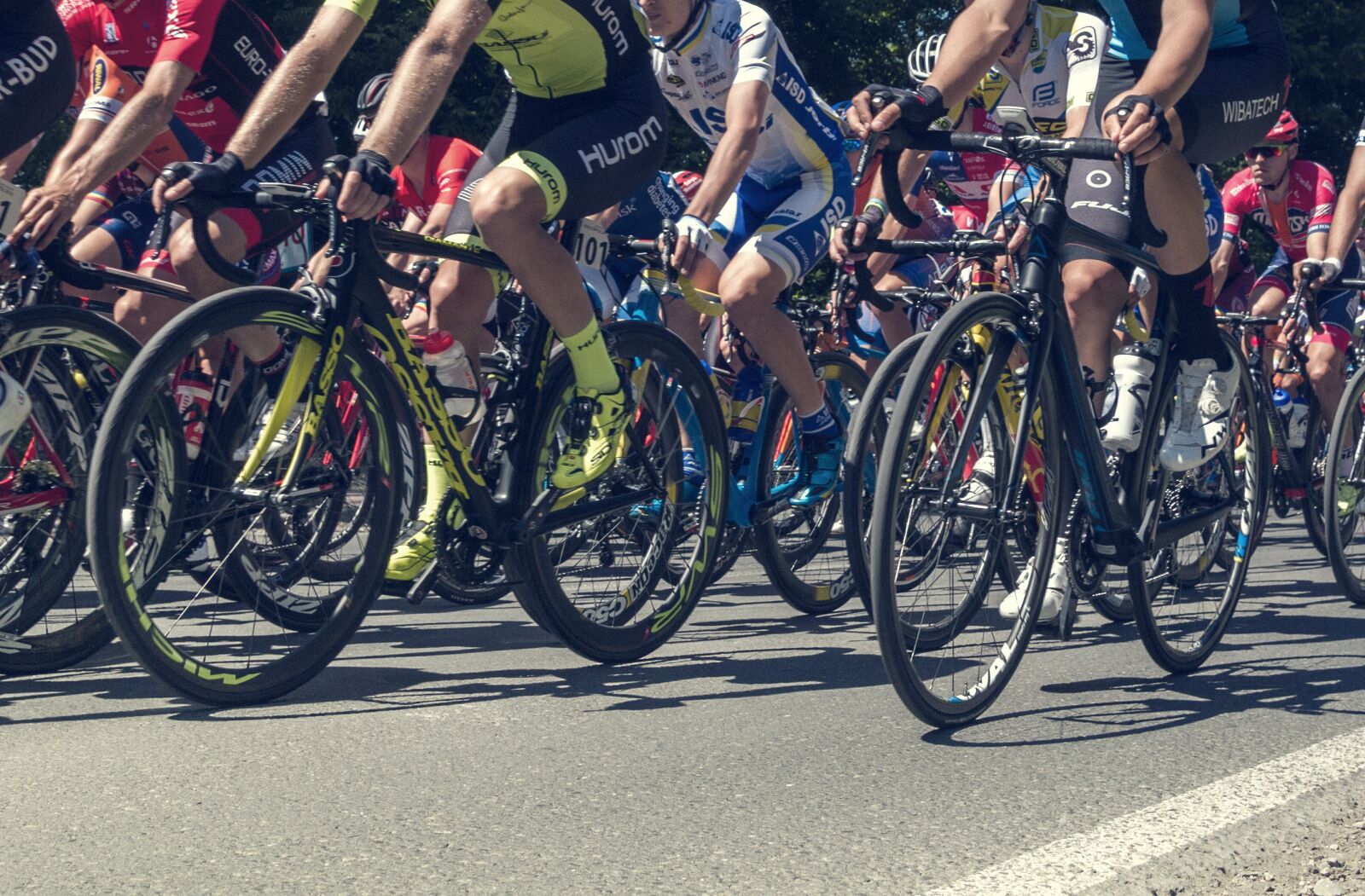 Canon EOS 7D sample photo. Cycling, race, tour photography