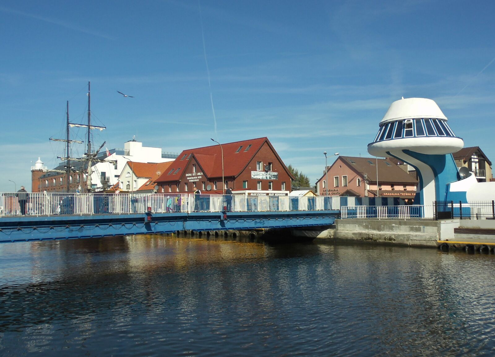 MEDION MD86824 sample photo. Poland, darlowo, bridge photography
