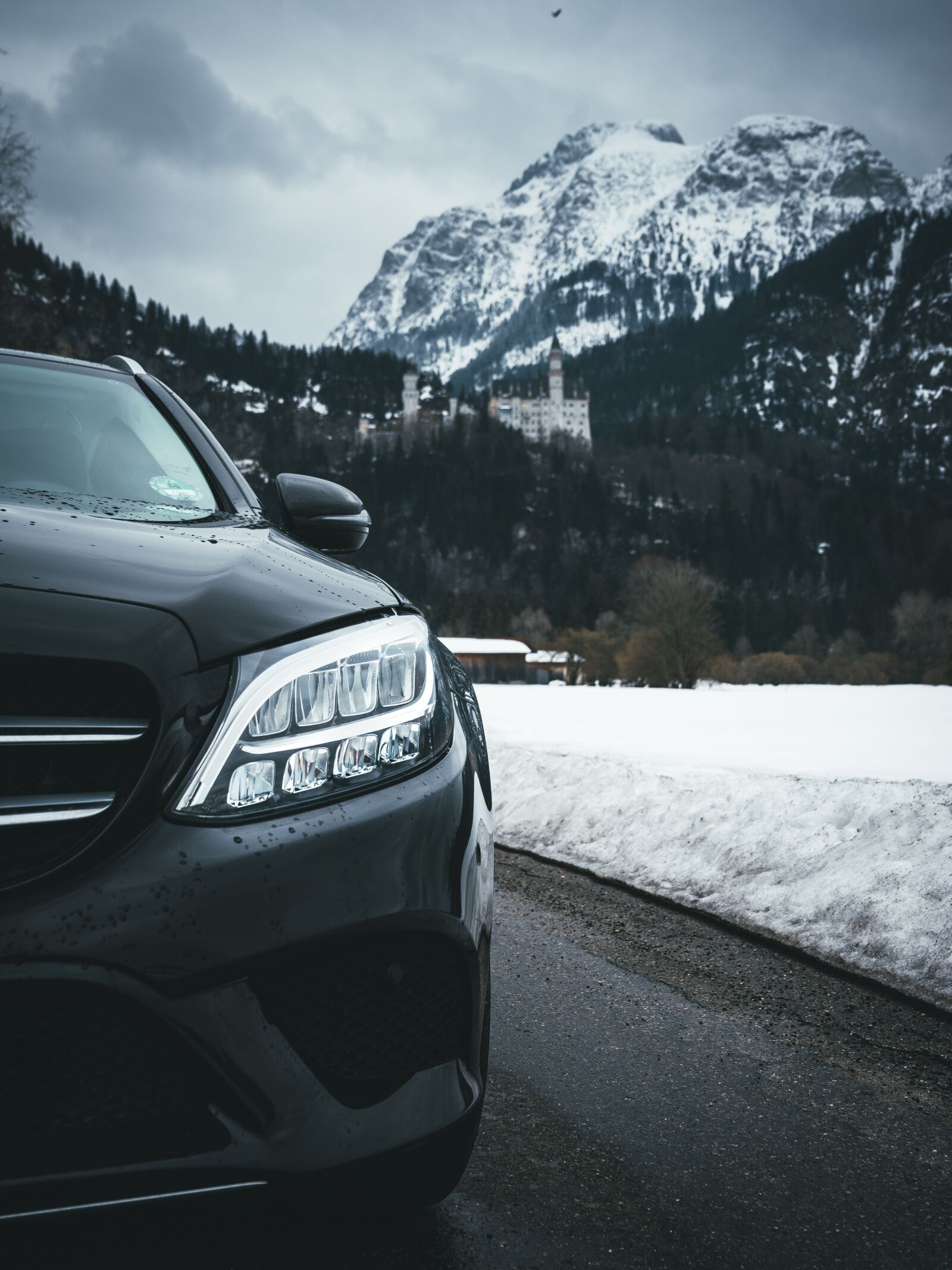 Sony a7 II + Sony FE 28-70mm F3.5-5.6 OSS sample photo. Mercedes benz, bavaria, bayern photography