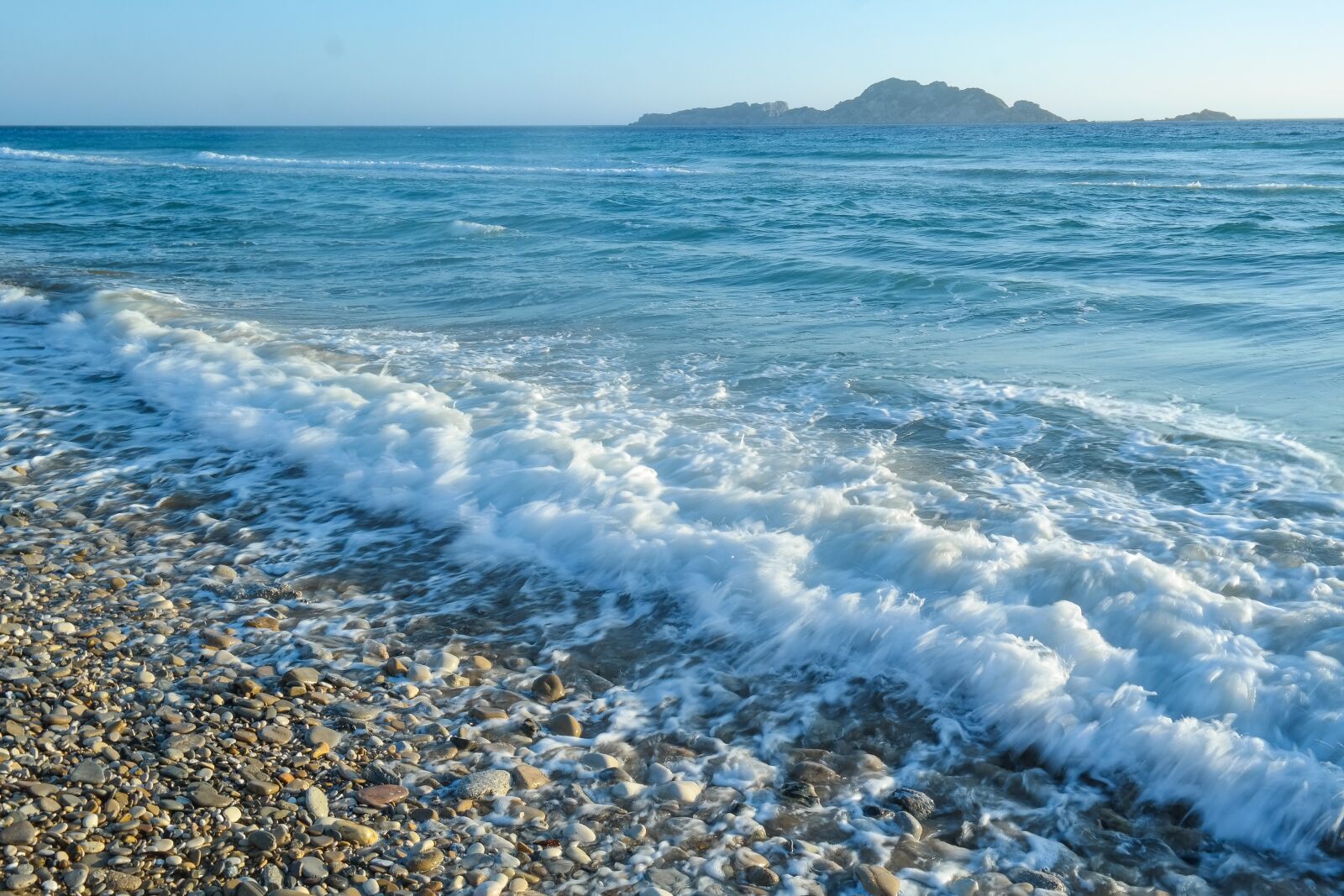 Samsung NX300 sample photo. Sea, beach, wave photography