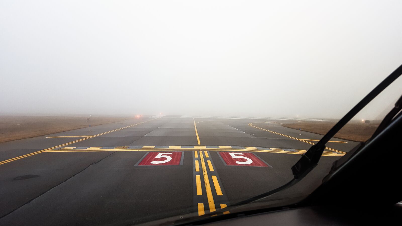 Samsung Galaxy S6 sample photo. Airport, runway, fog photography