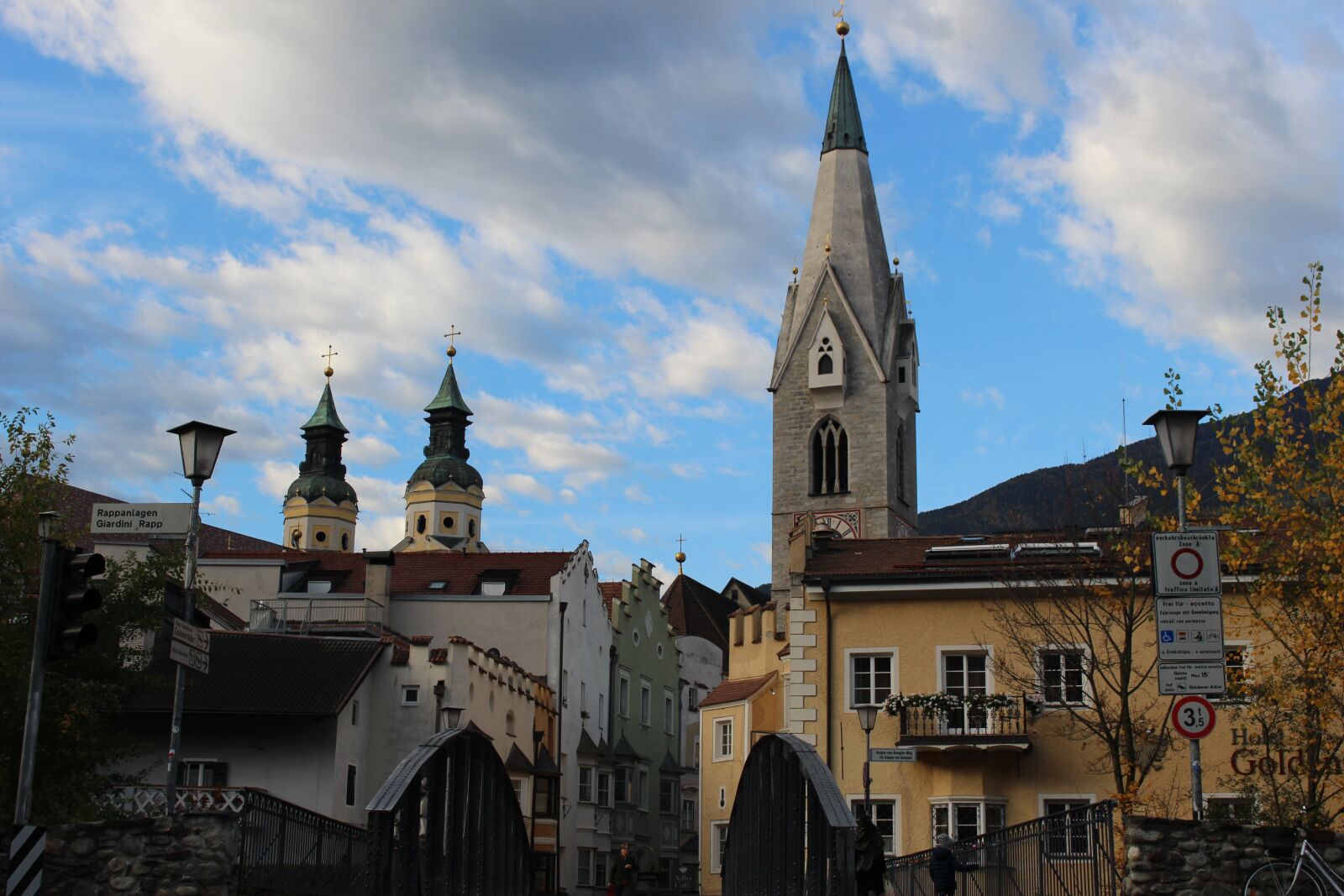 Canon EOS 700D (EOS Rebel T5i / EOS Kiss X7i) sample photo. Bressanone, steeple, south tyrol photography