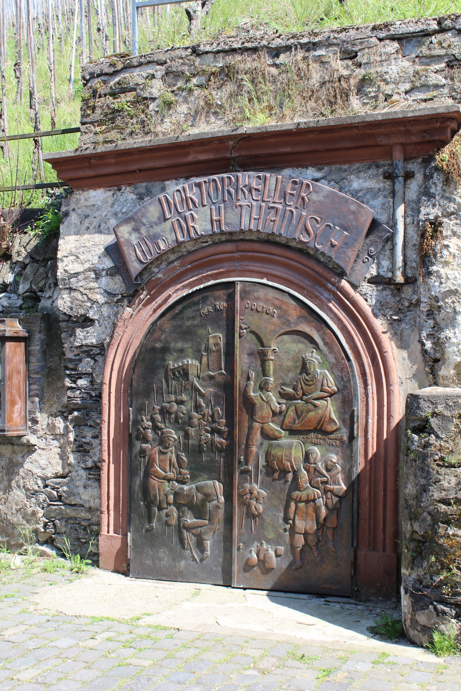 Canon EOS 600D (Rebel EOS T3i / EOS Kiss X5) sample photo. Germany, mosel, bernkastel photography
