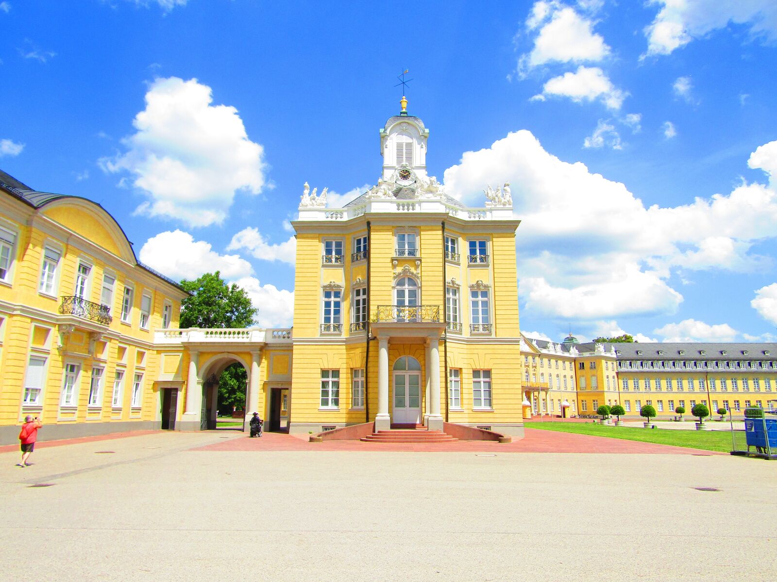 Canon PowerShot SX410 IS sample photo. Castle, karlsruhe, castle park photography