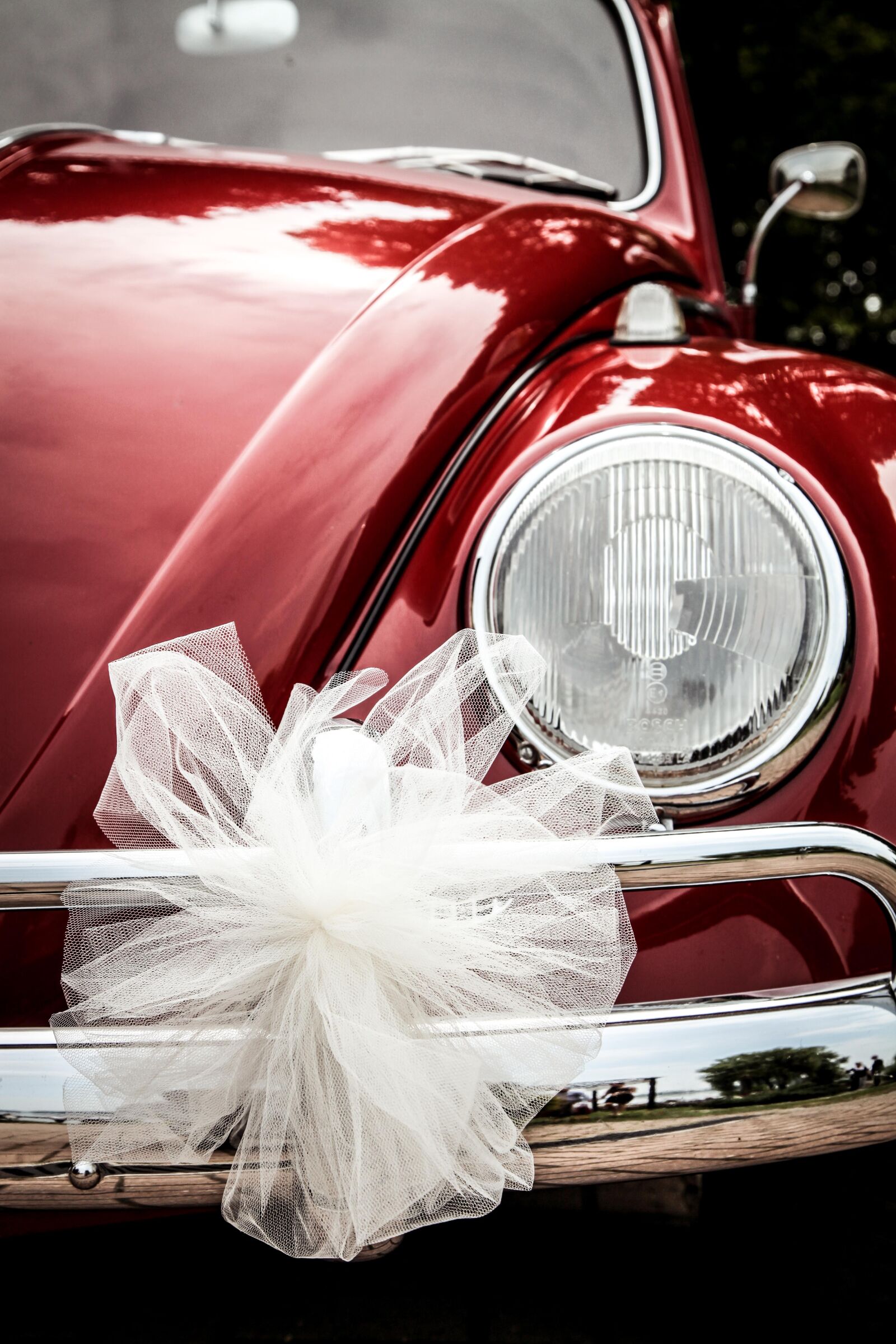 Canon EOS 5D Mark II sample photo. Car, ceremony, classic, lamp photography