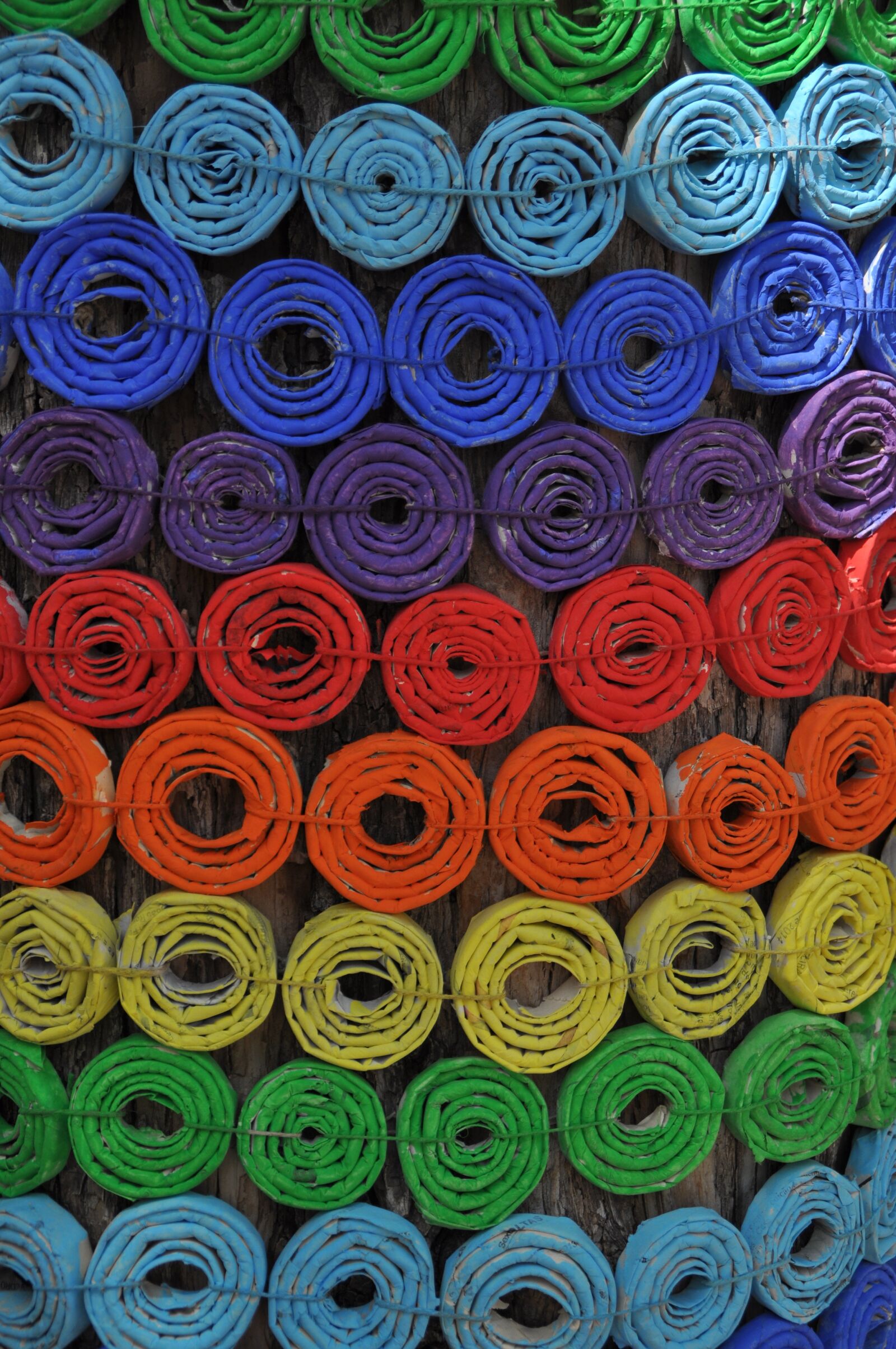 Nikon D5000 sample photo. Upcycling, street art, art photography