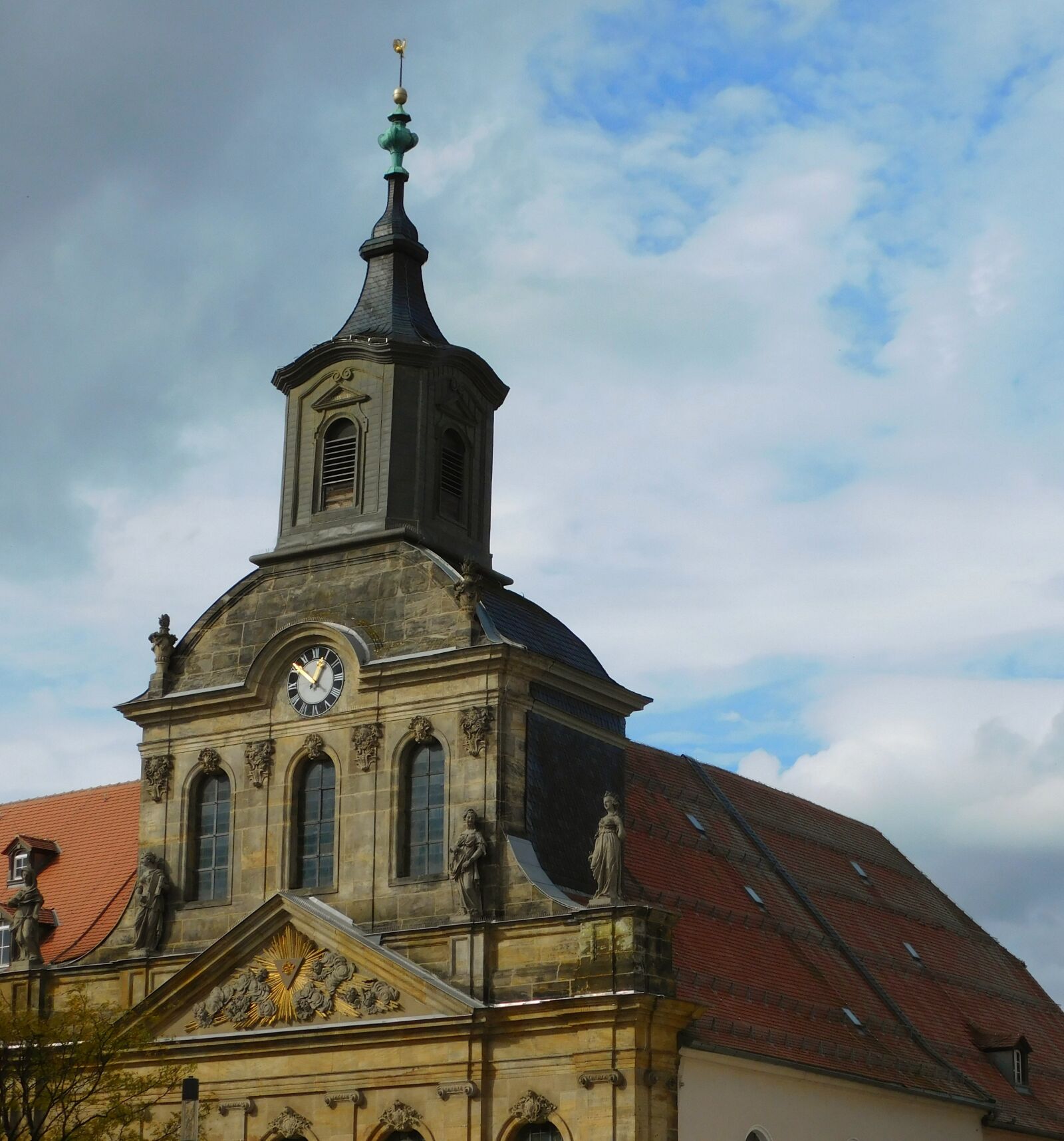 Nikon Coolpix L840 sample photo. Hospital church, bayreuth, upper photography