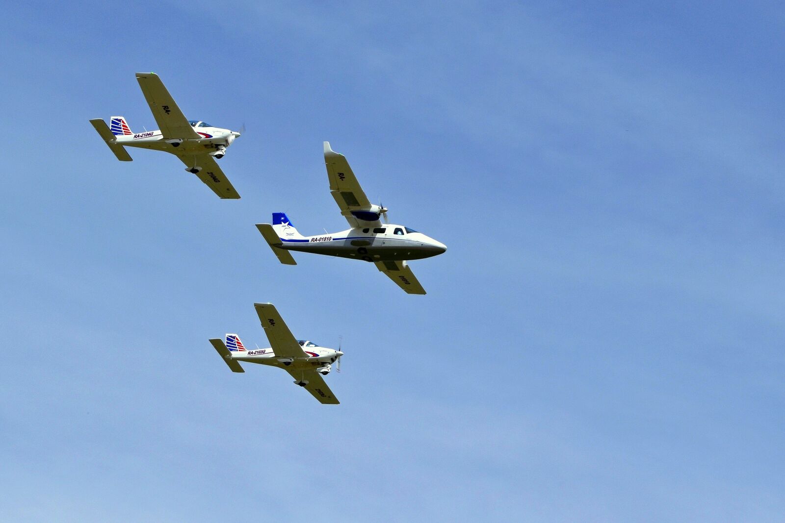 Nikon D5100 sample photo. Flight, sky, aviation photography