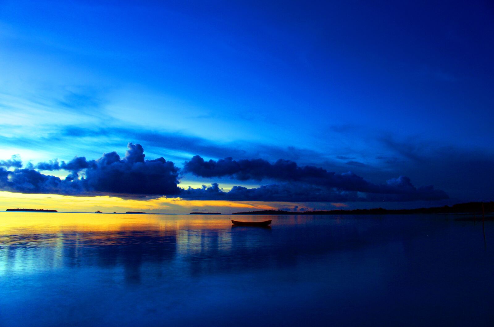 Canon EOS 700D (EOS Rebel T5i / EOS Kiss X7i) sample photo. Kei islands, beach, sunset photography
