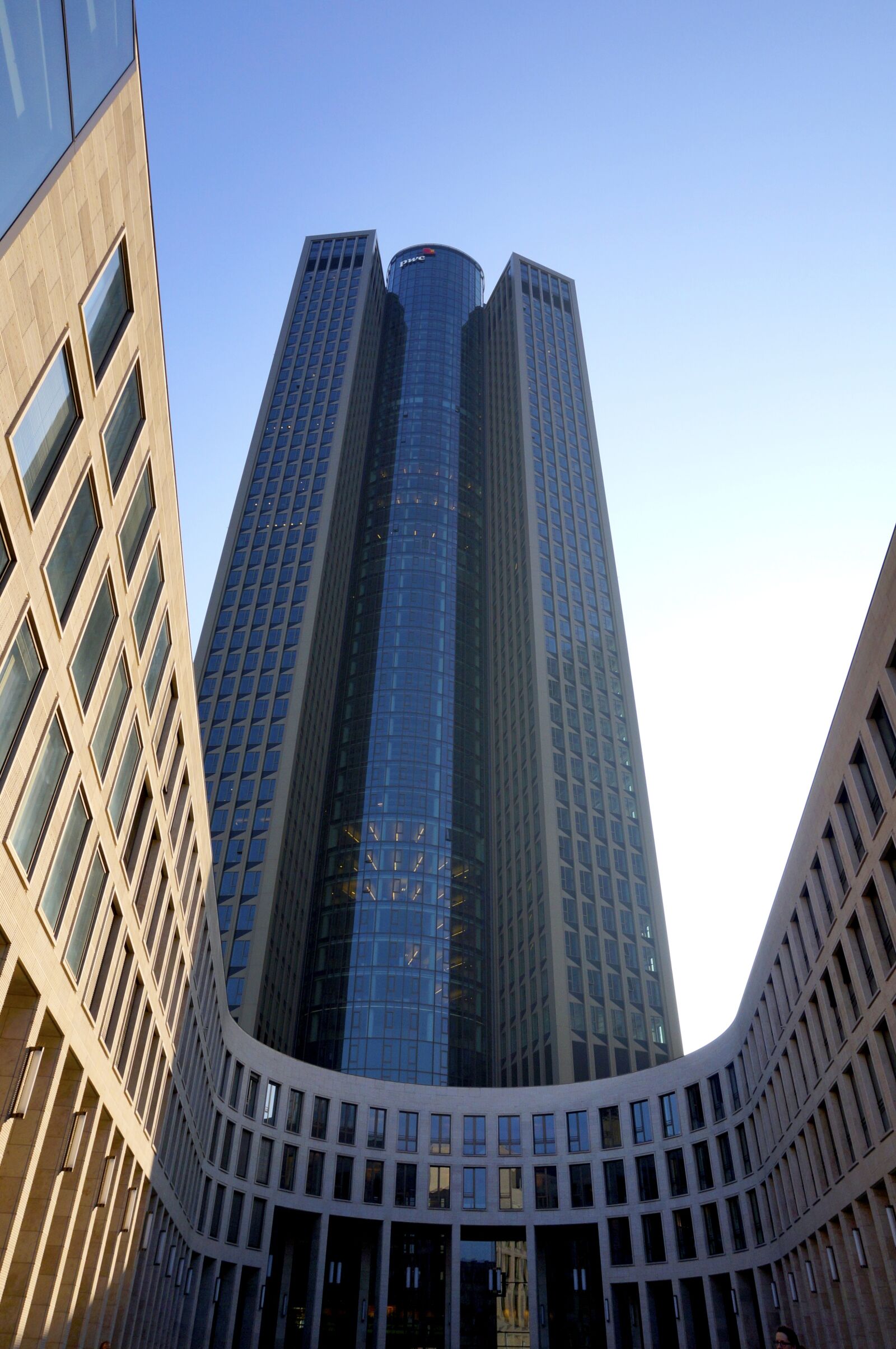 Sony Alpha NEX-3N sample photo. Skyscraper, architecture, office photography