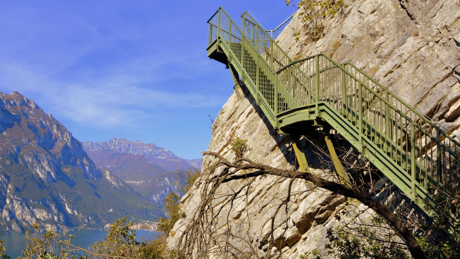 Nikon D7100 sample photo. Scale, sky, rock photography