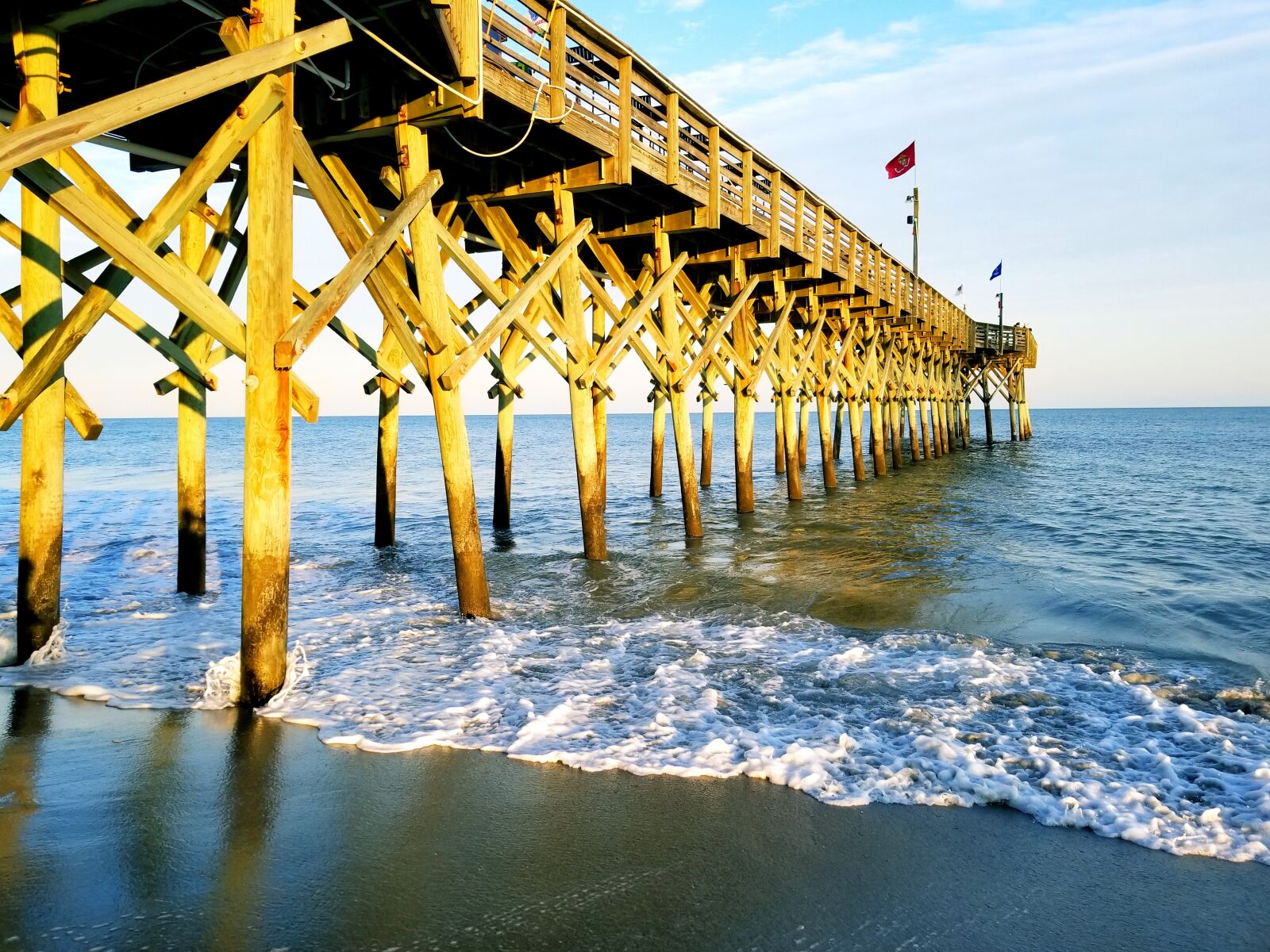 Samsung Galaxy S8 sample photo. Pier, beach, sea photography