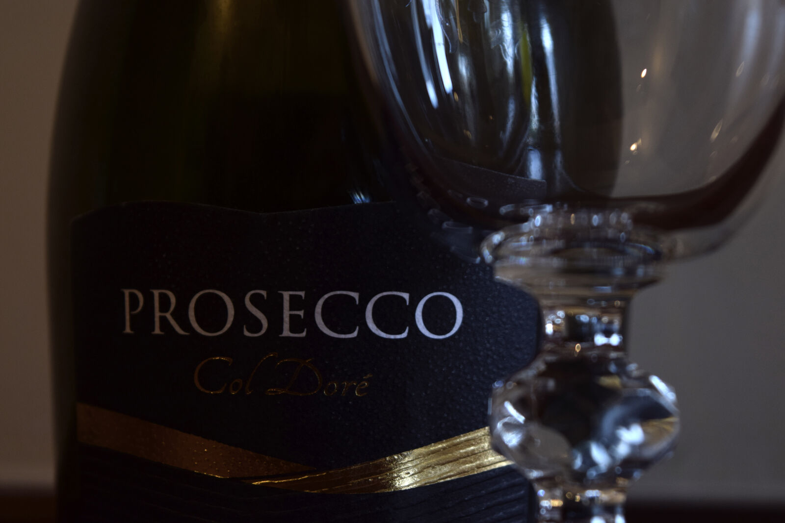 Nikon D3300 sample photo. Drinking, prosecco, sparkling, wine photography
