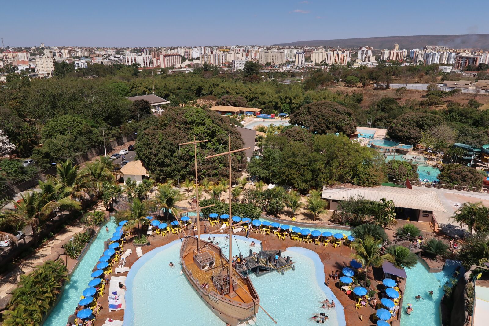 Canon PowerShot G7 X Mark II sample photo. Pool, boat, ship photography