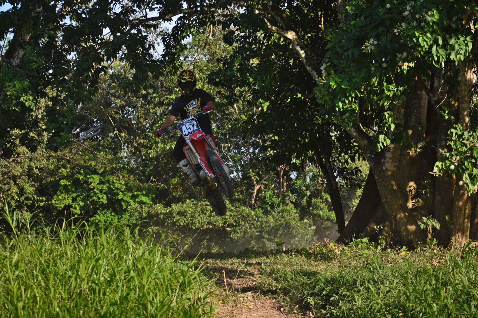 Nikon D7200 sample photo. Bike, wheel, hurry photography