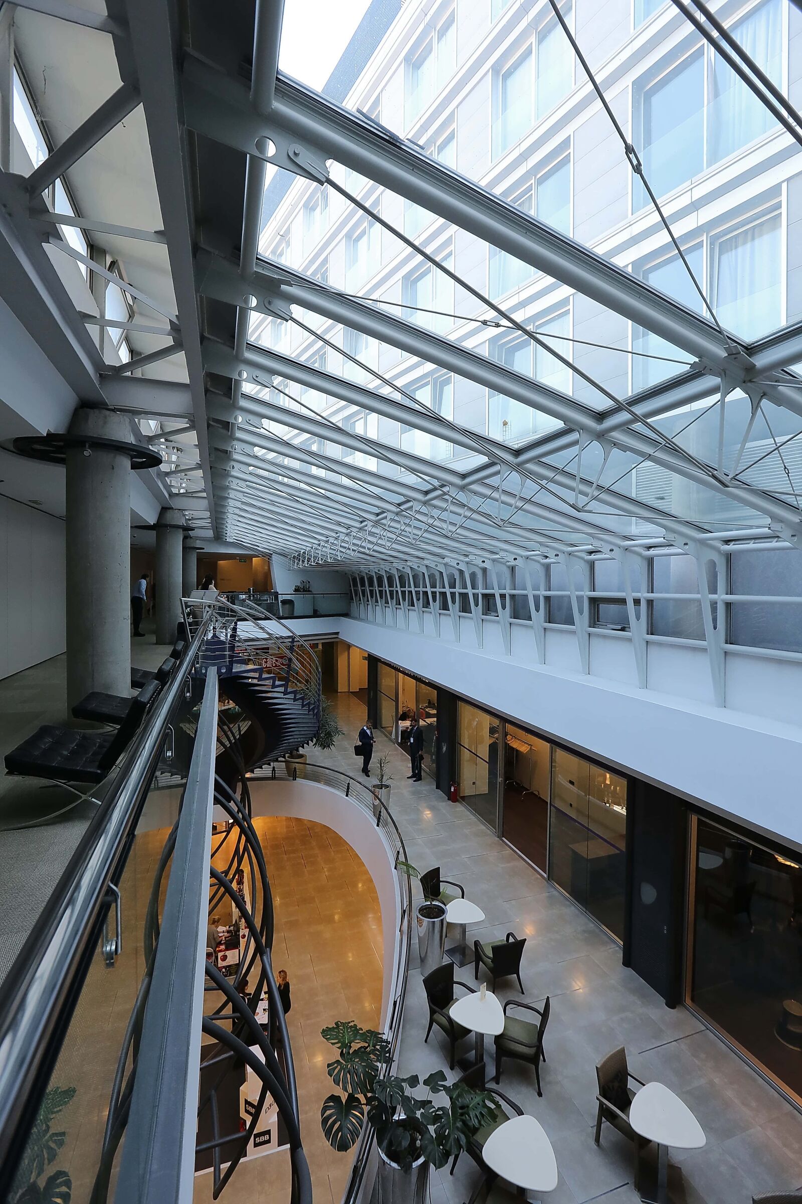 Canon EF 16-35mm F2.8L II USM sample photo. Interior, ceiling, builder, atrium photography