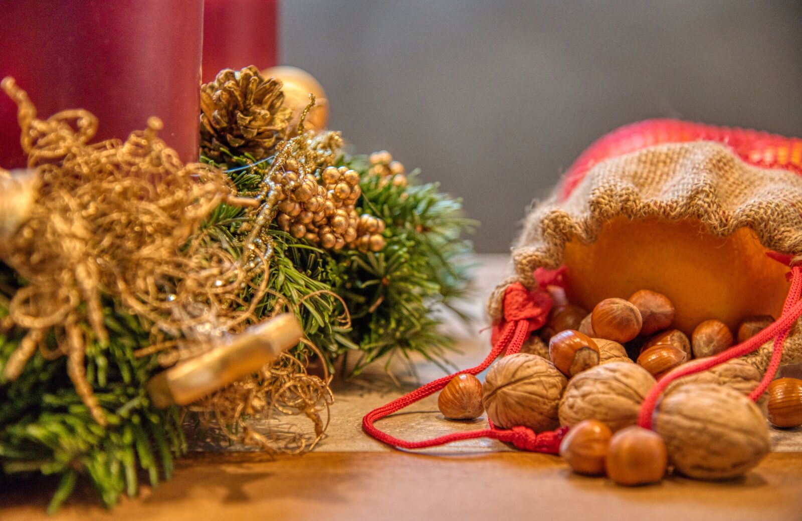 Nikon D750 sample photo. Advent, advent wreath, pine photography