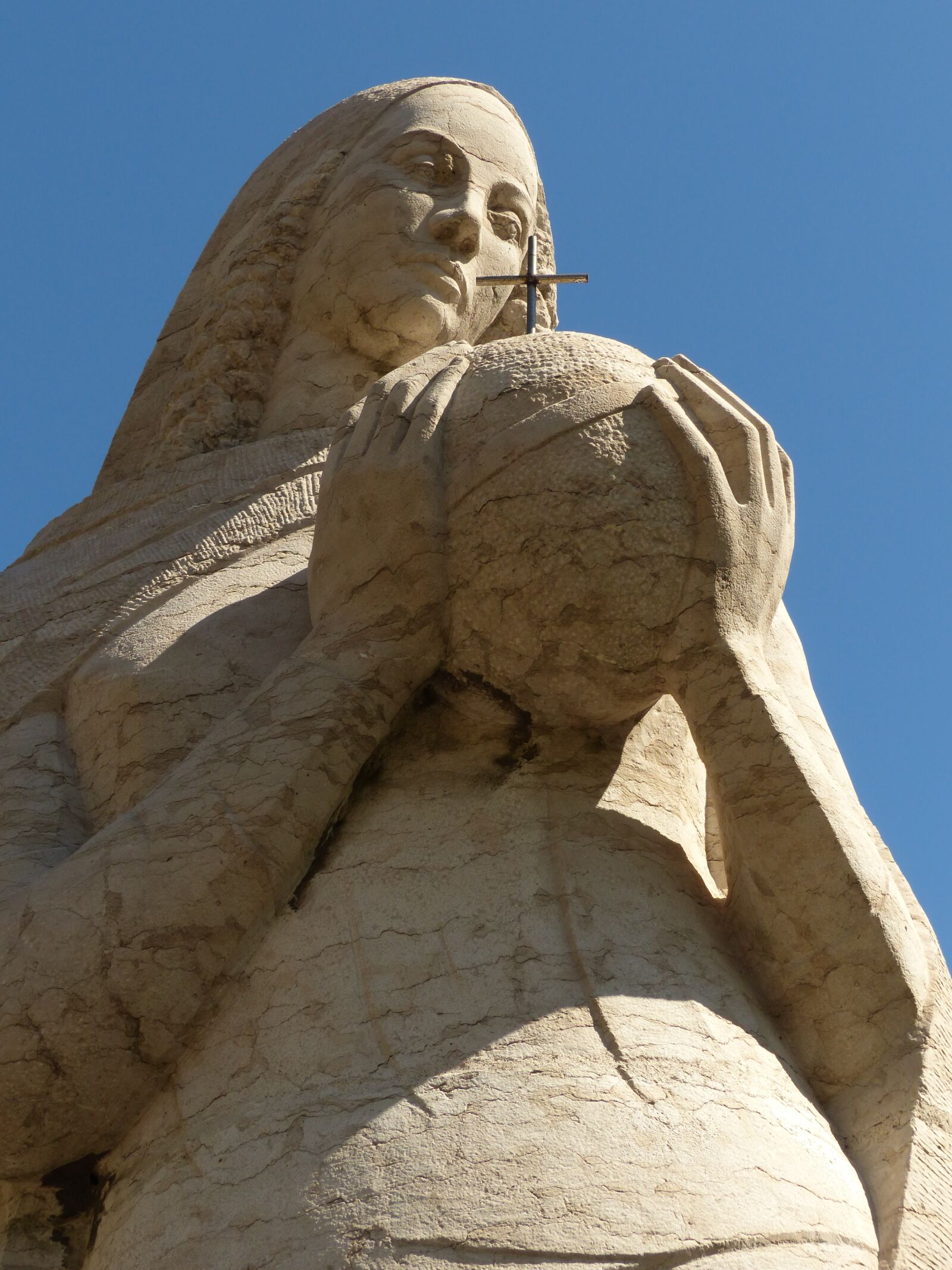 Panasonic Lumix DMC-FZ200 sample photo. Madonna, figure, stone figure photography