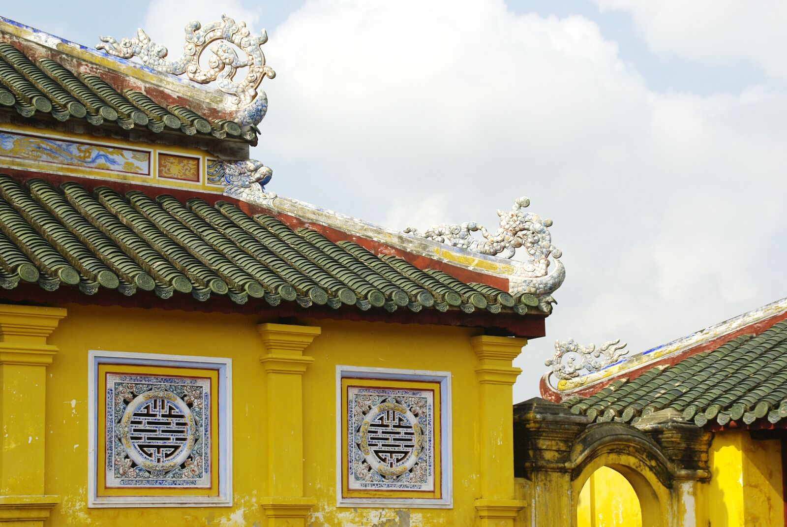 Pentax K200D sample photo. Viet nam, palace, imperial photography