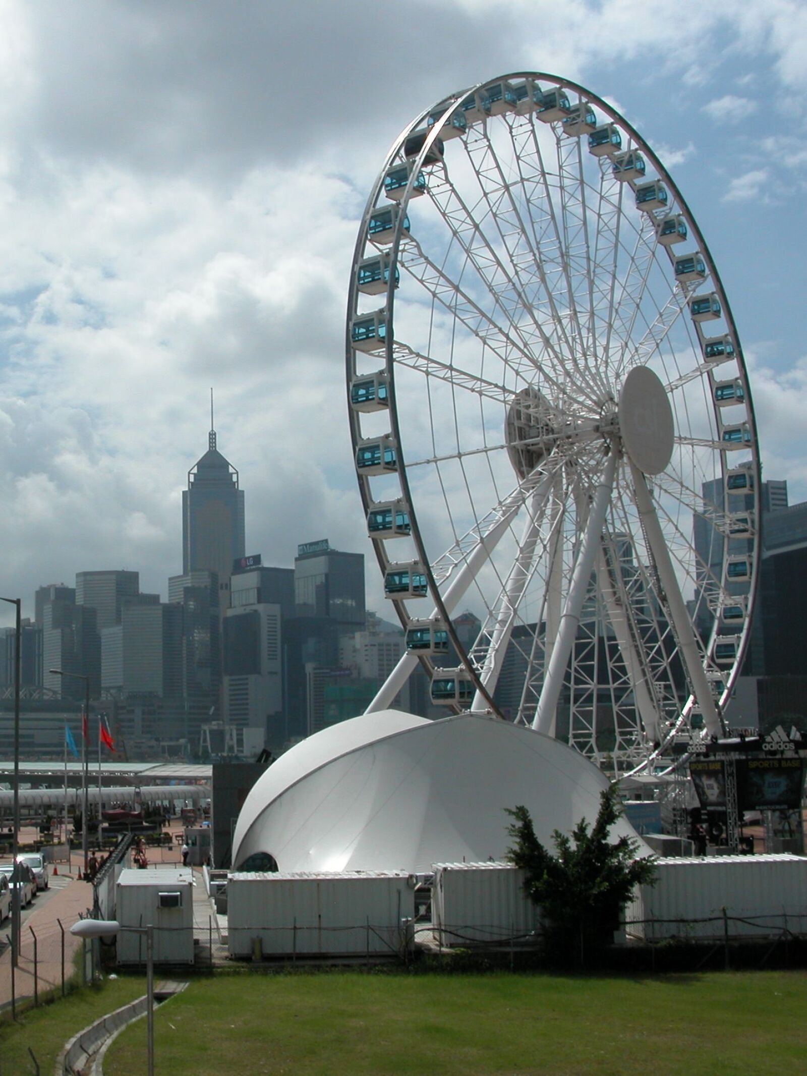 Nikon E5700 sample photo. Ferris, wheel, hong, kong photography