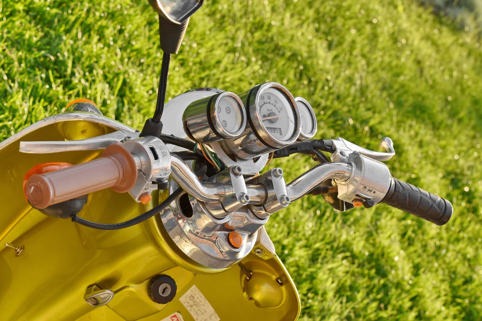 Nikon D5500 sample photo. Gauge, moped, motorcycle, nostalgia photography