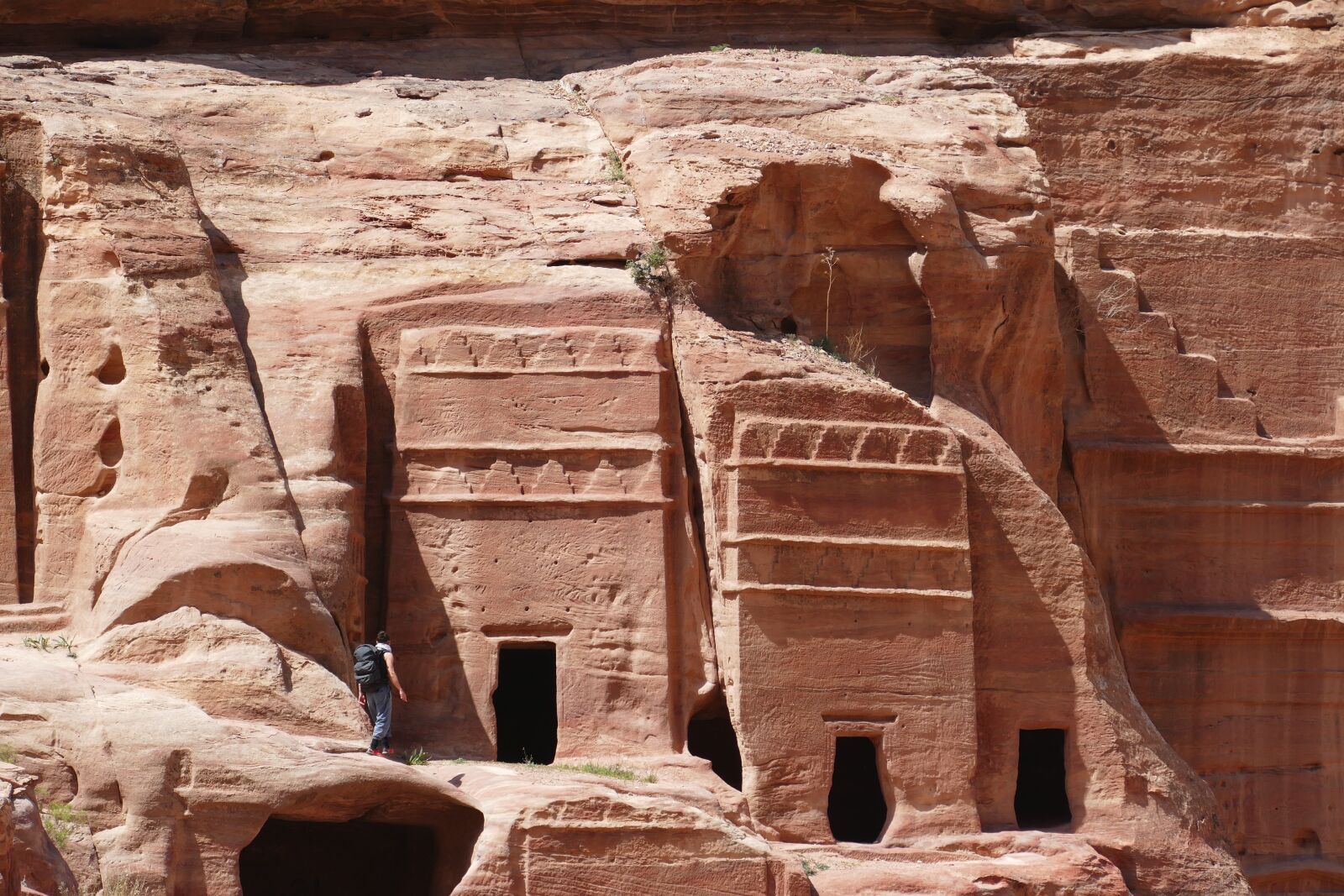Panasonic Lumix DMC-FZ1000 sample photo. Jordan, petra, desert photography