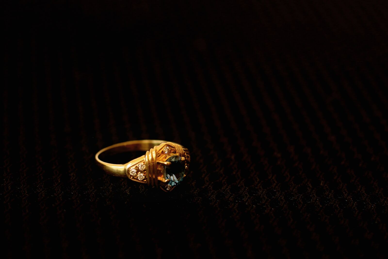 Canon EOS 700D (EOS Rebel T5i / EOS Kiss X7i) sample photo. Gem, jewel, jewelty photography