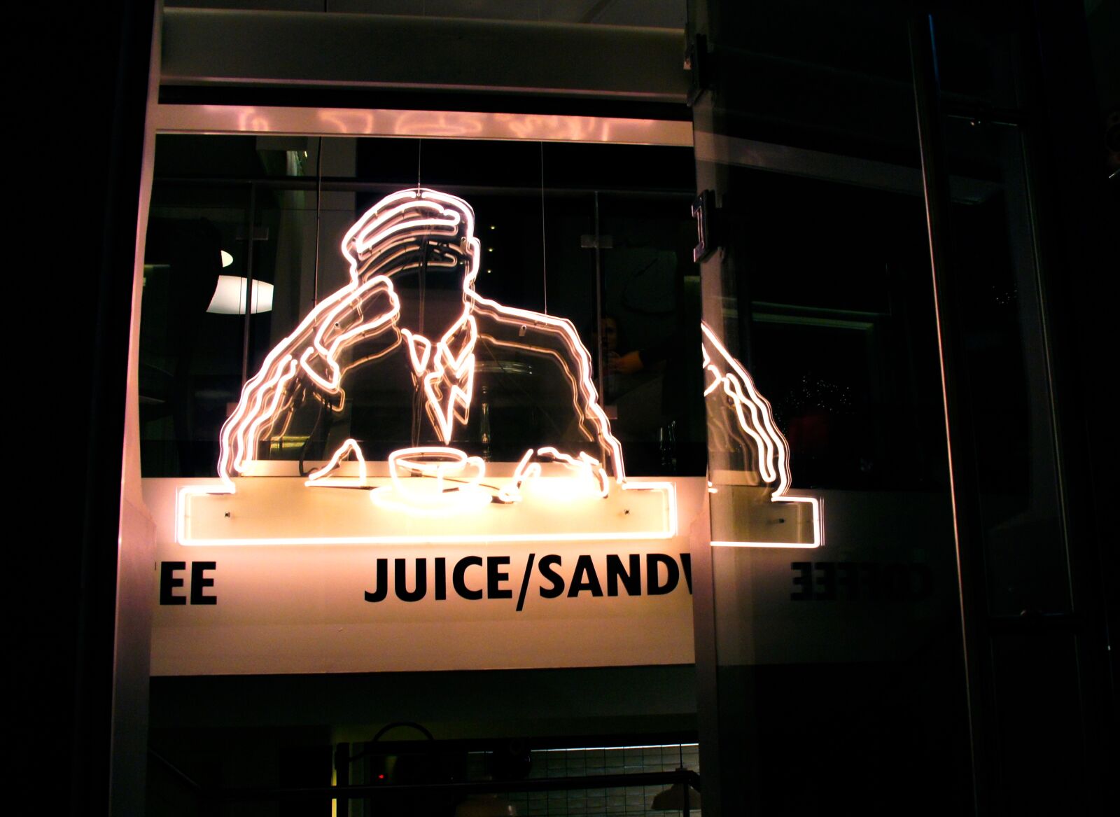 Sony Alpha NEX-5 sample photo. Glass, joe, the, juice photography